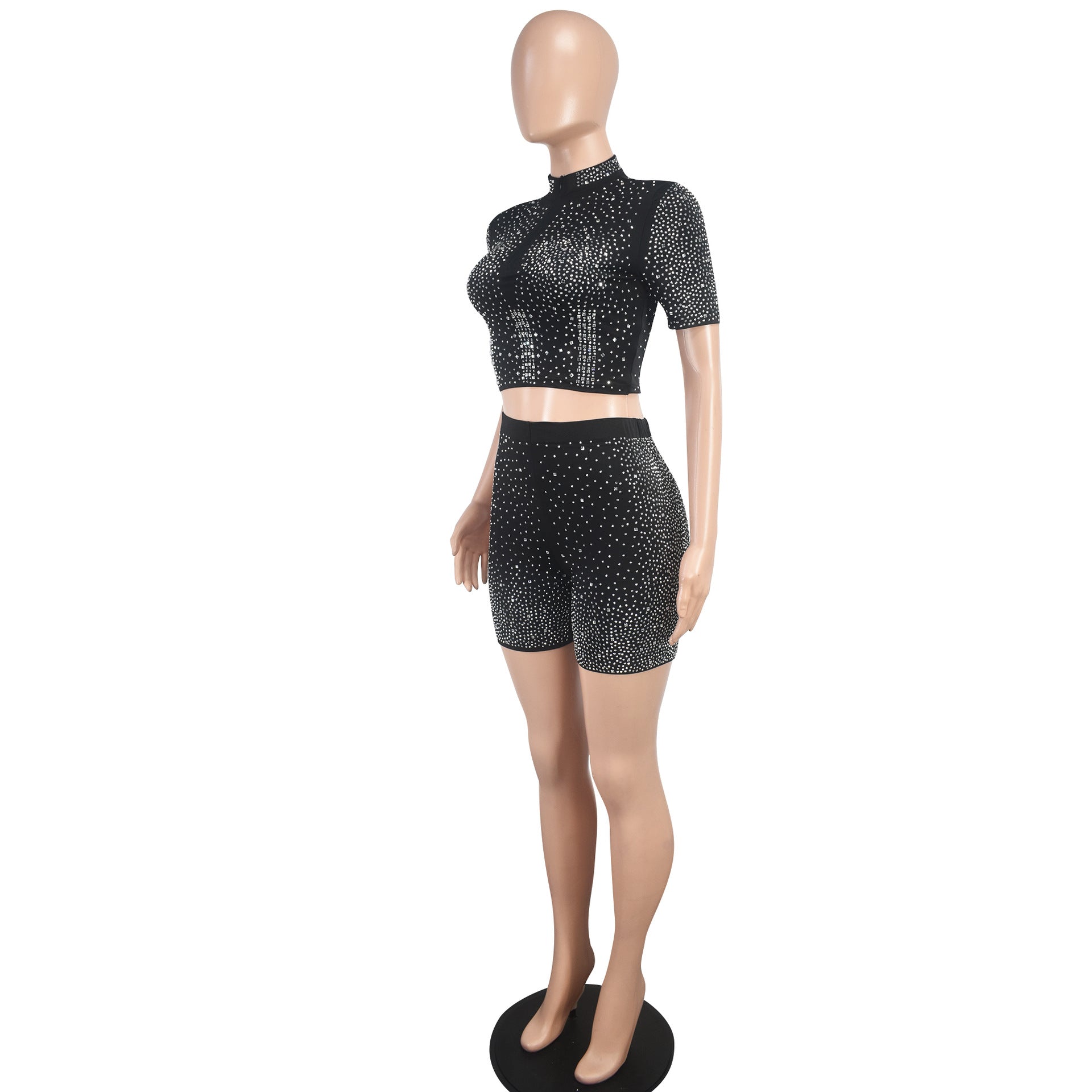 Women solid v-neck beaded short-sleeved top and shorts two-piece set 5