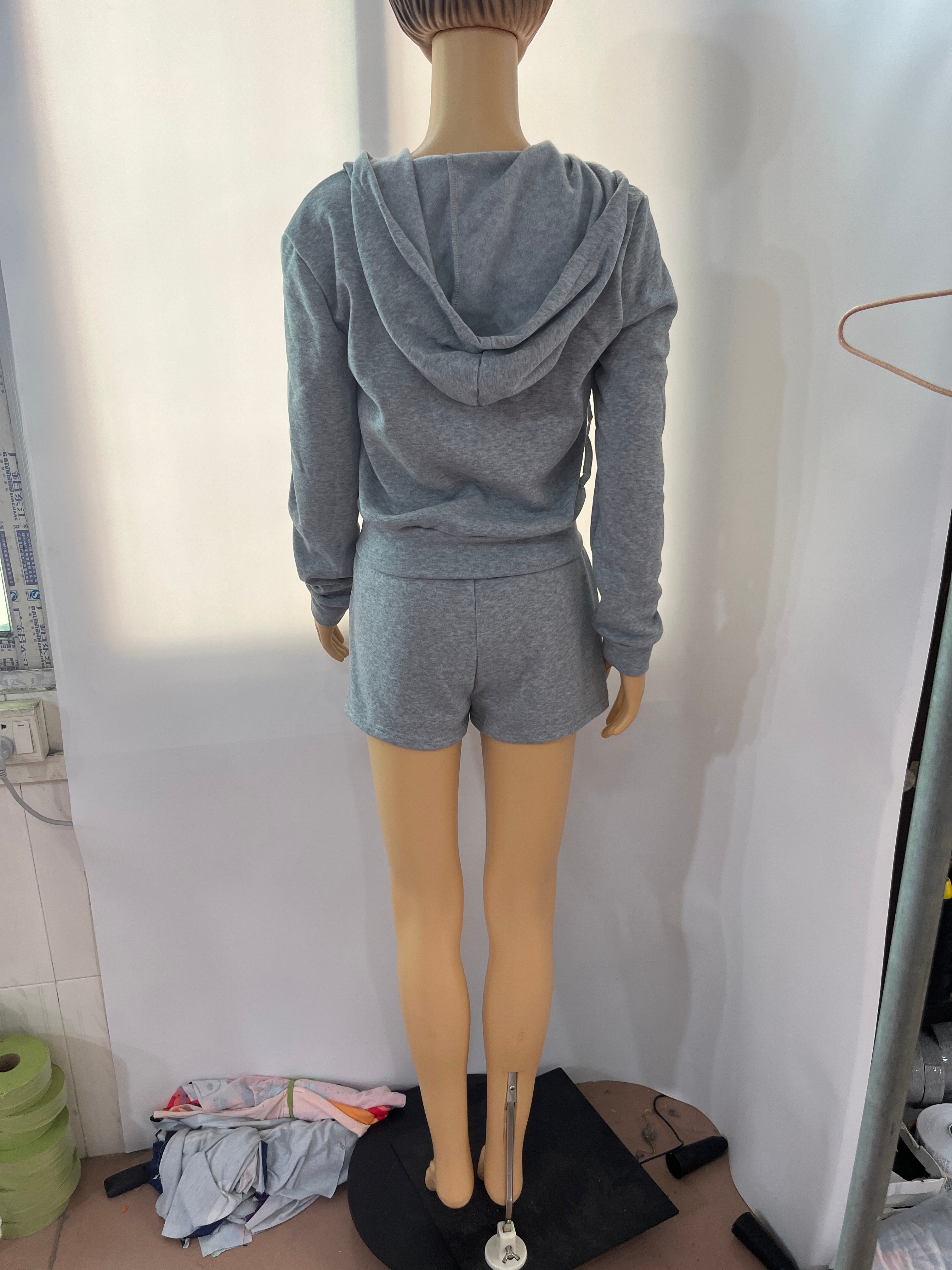 Women Long Sleeve Zipper Top and Shorts Two Piece Set 4