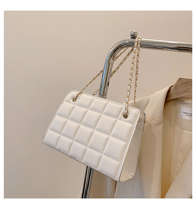 Women Retro Chain Solid Shoulder Bag 33