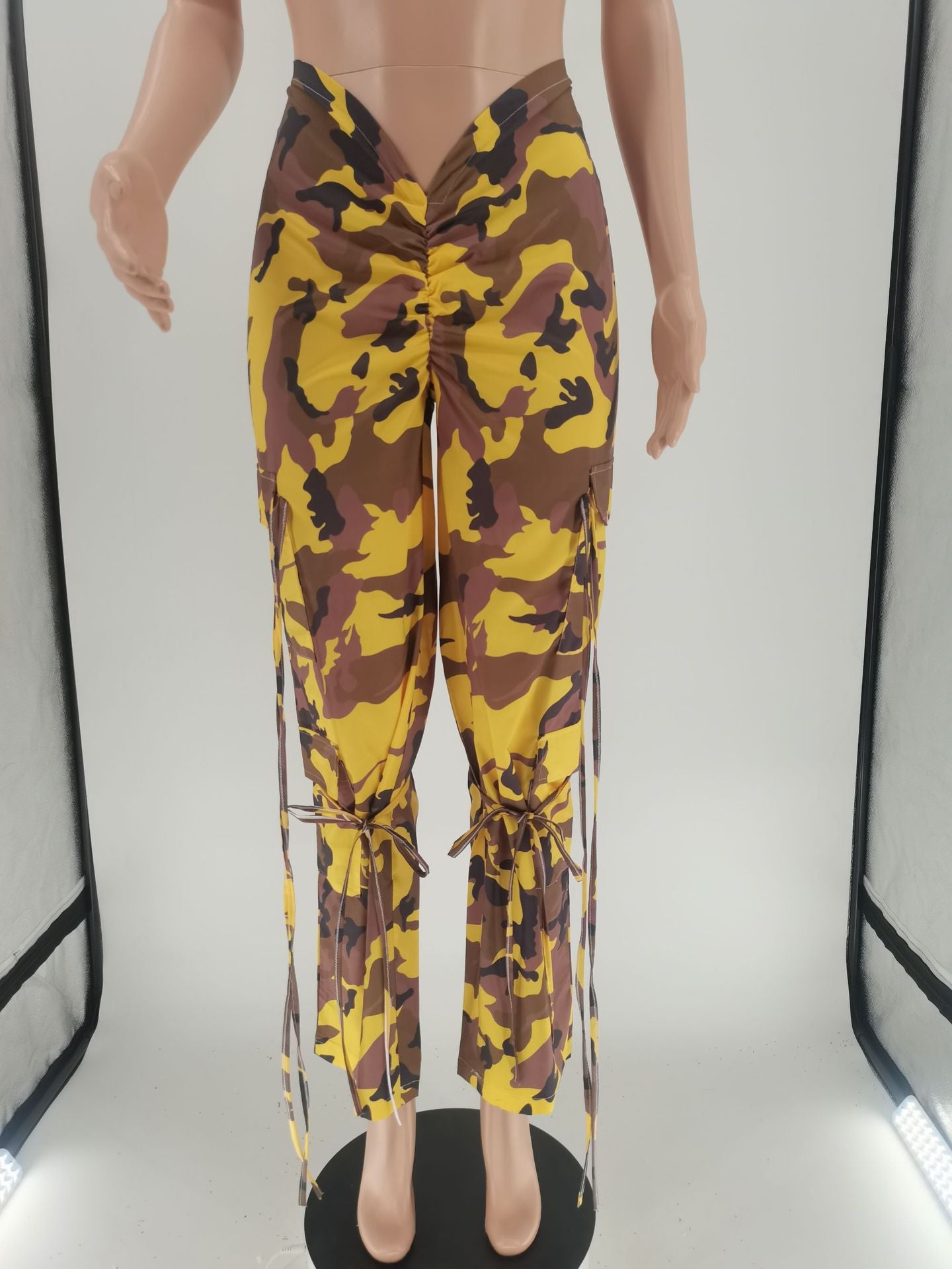 Camouflage pattern pleated strings pants 12