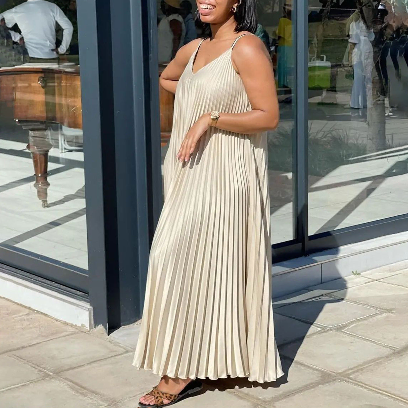 African Women's Summer Style Loose V-Neck Strap Pleated  Holidays Long Dress 5