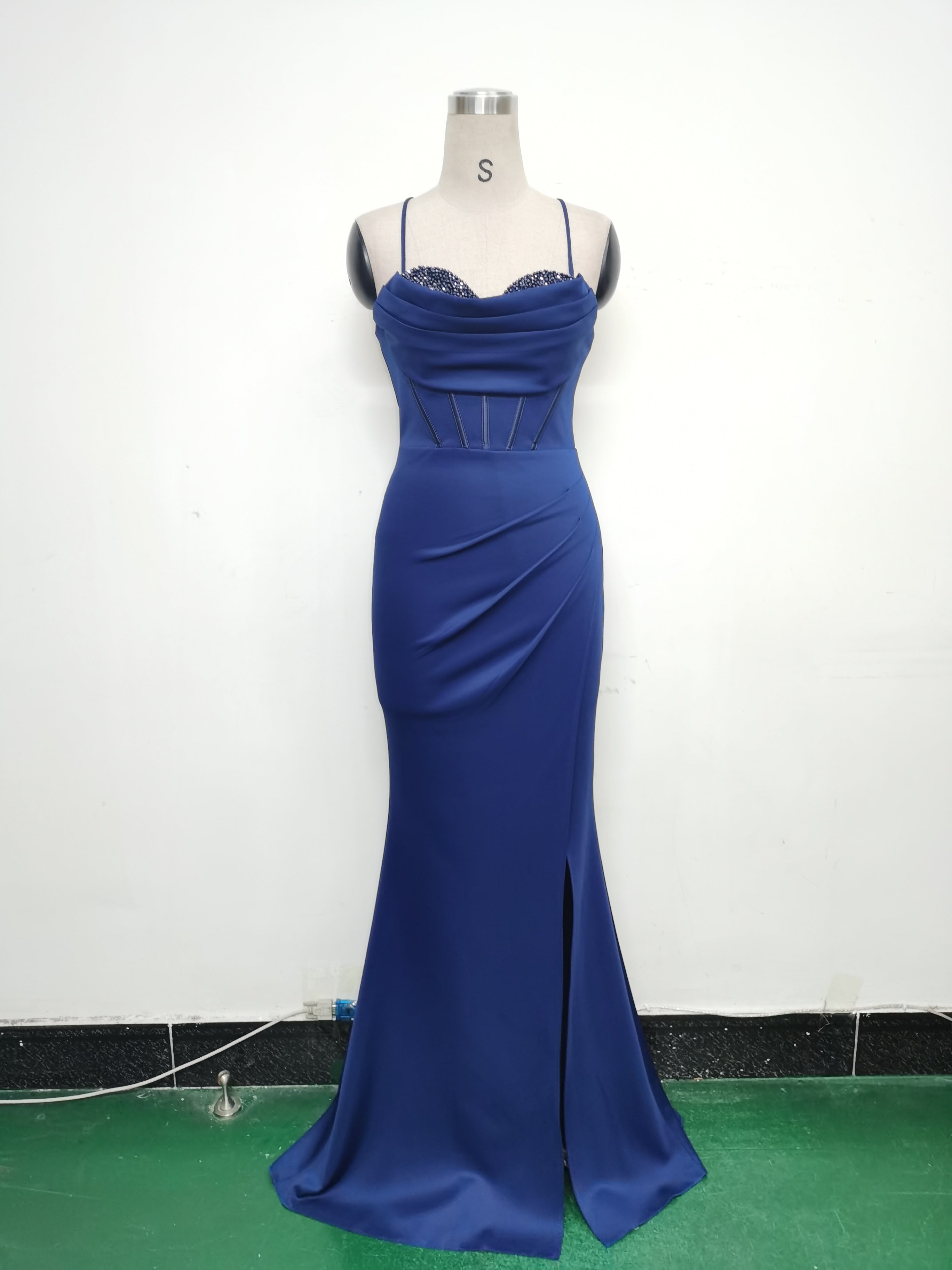 Luxury Strap Fishbone Slim Waist Evening Dress 29