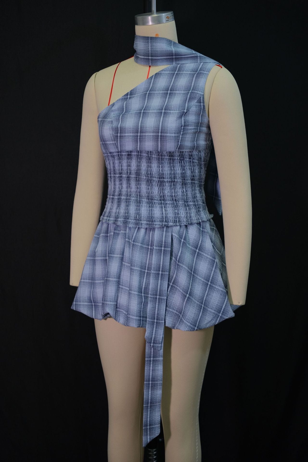 Women's Autumn Fashion Halter Neck Slim Waist Pleated Plaid Skirt Set 9