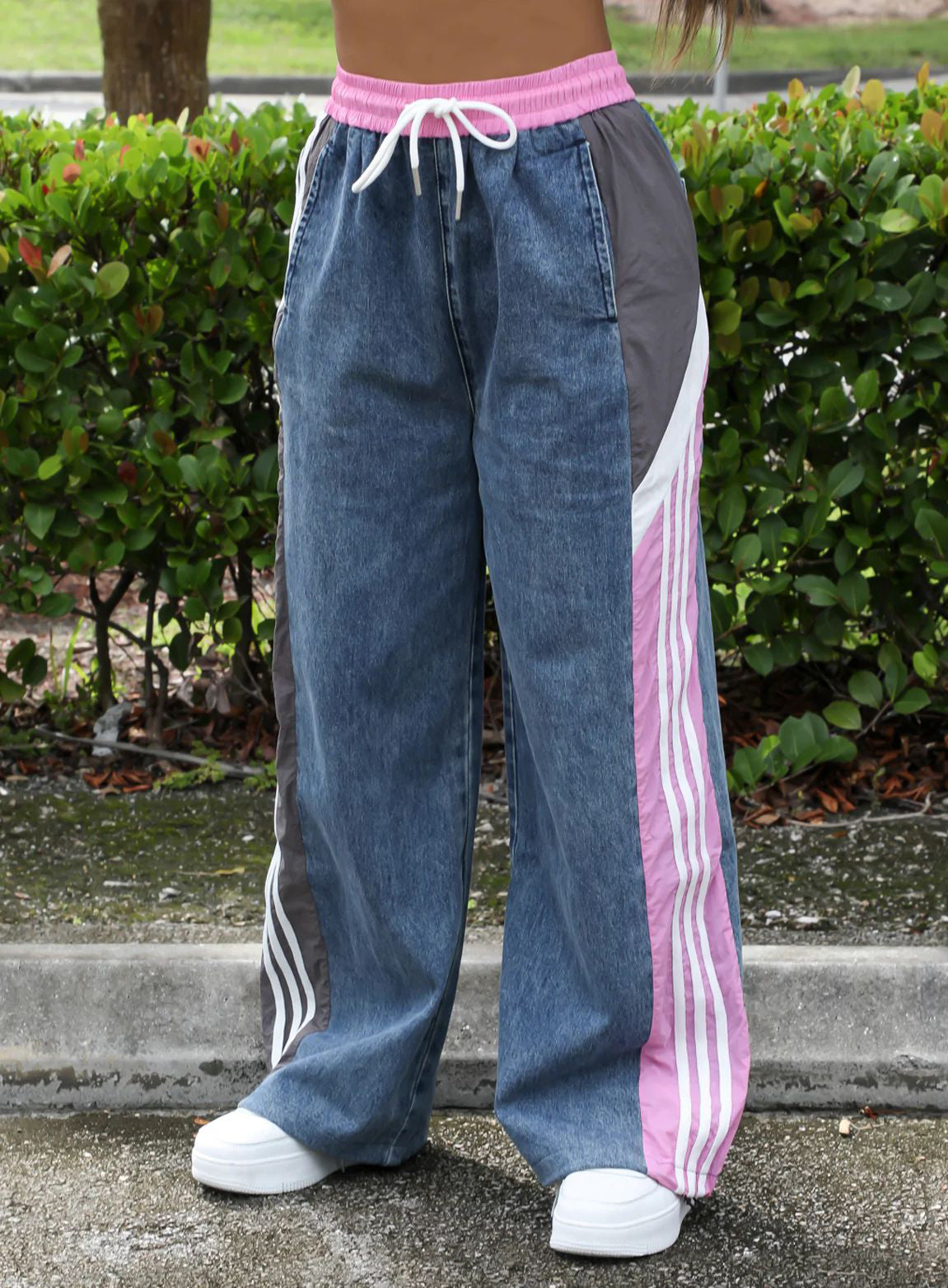 Women side striped color matching sports pants Denim wide-leg pants 5