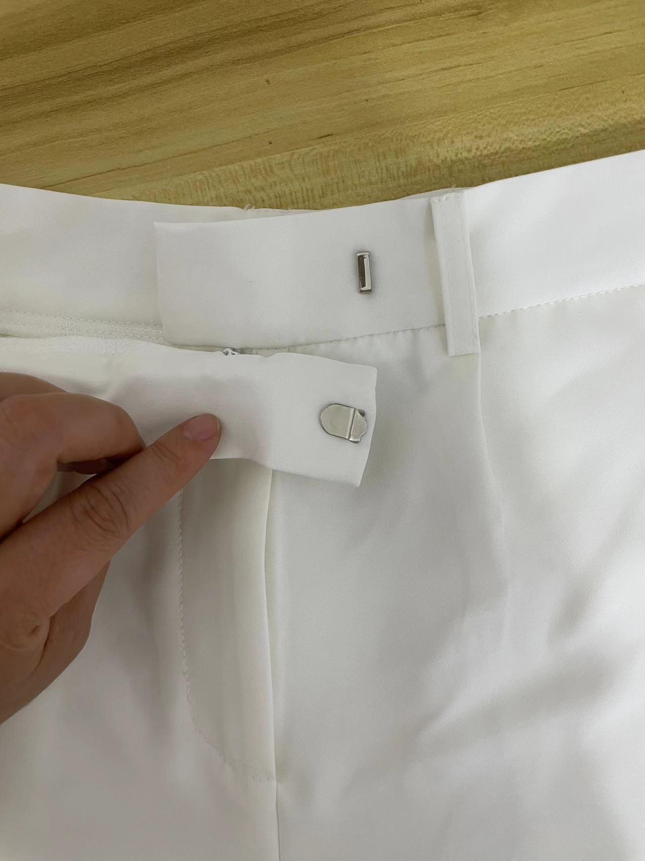 Women Casual Cargo Shorts (Without Belt) 21