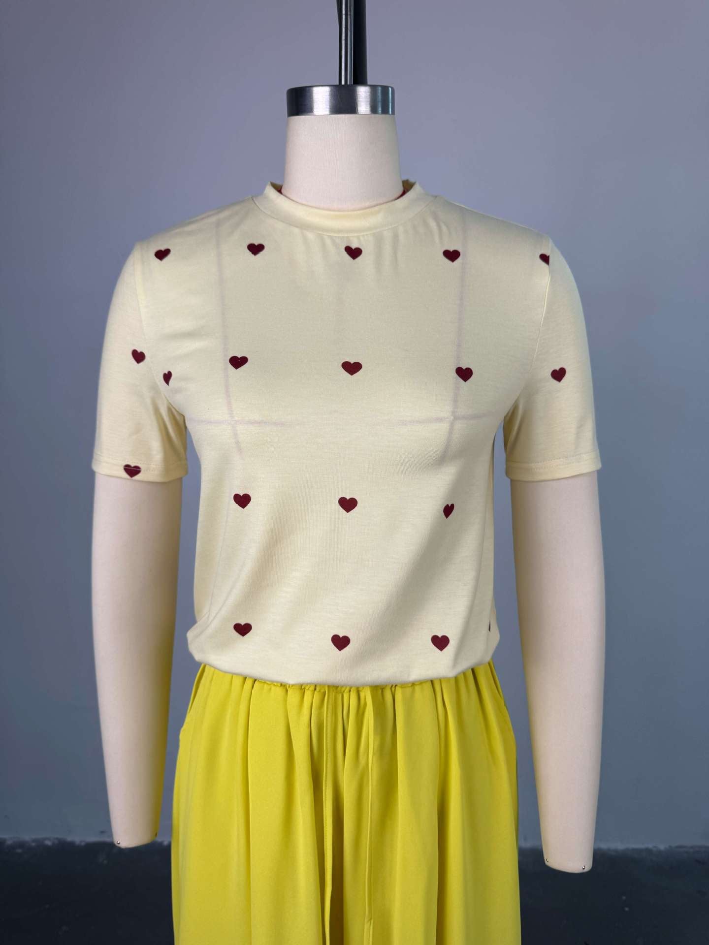 Women's Summer Sweet & Trendy Round Neck Heart Print Short Sleeve Top & Wide-Leg Pants Set 5