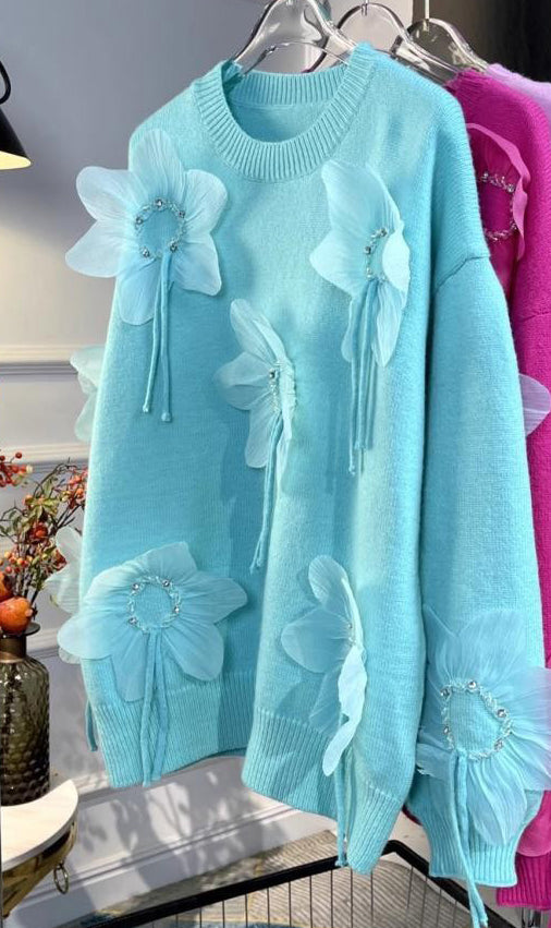 Women flower beaded sweater