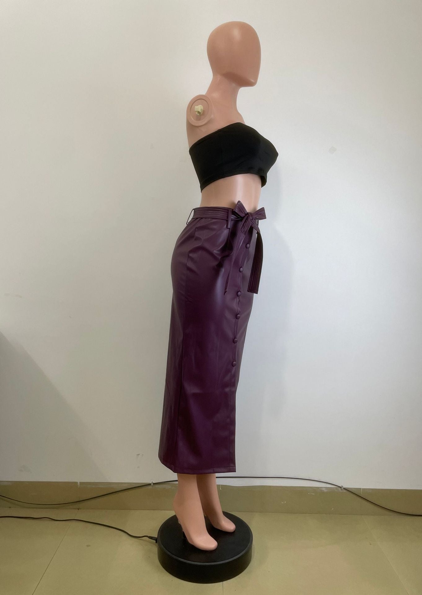 Autumn And Winter Mid-Length Black Pu Buckle Slit  Casual Leather Skirt With Belt 19