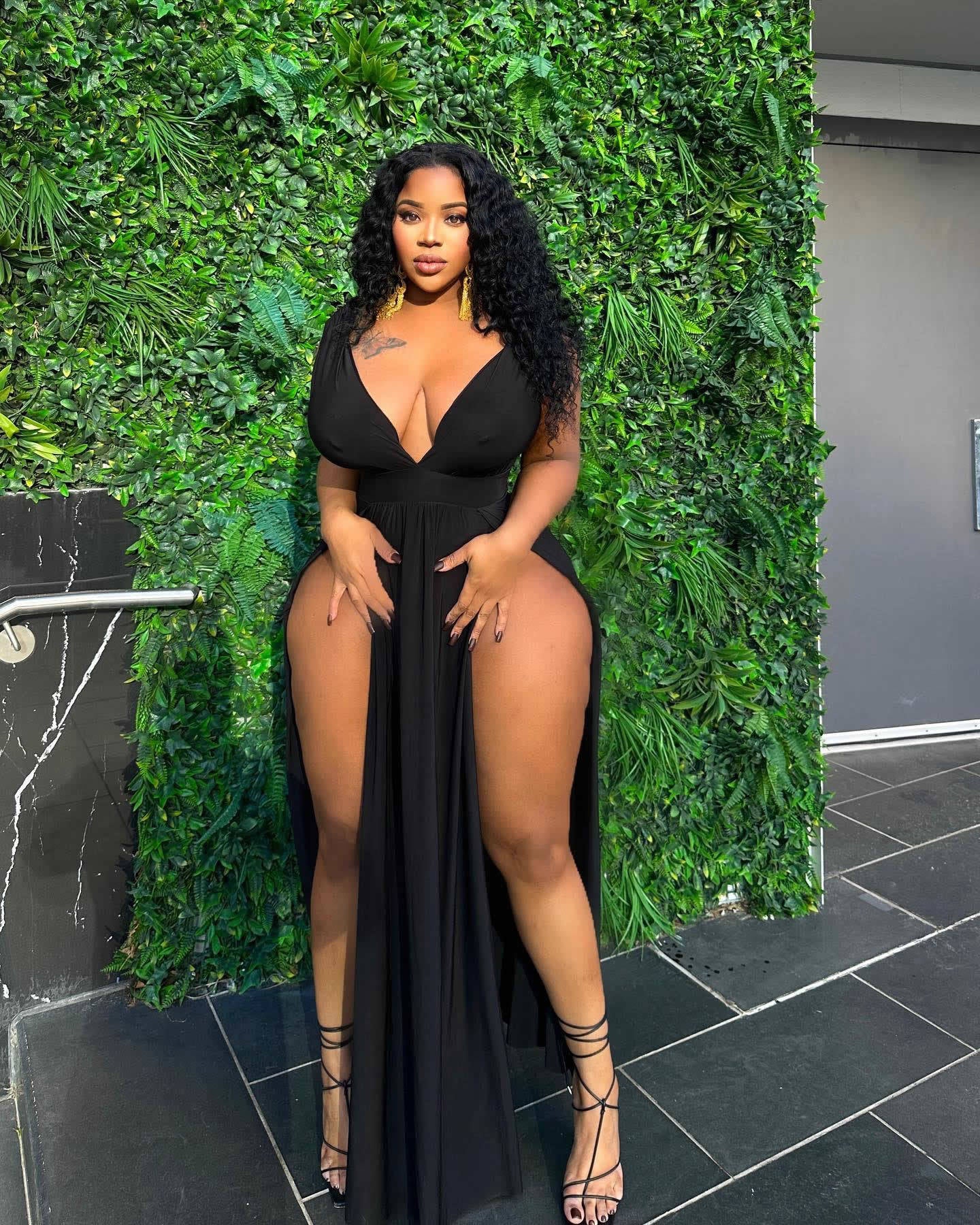 Plus Size Solid Color Sexy Dress Slit Maxi Dress 5