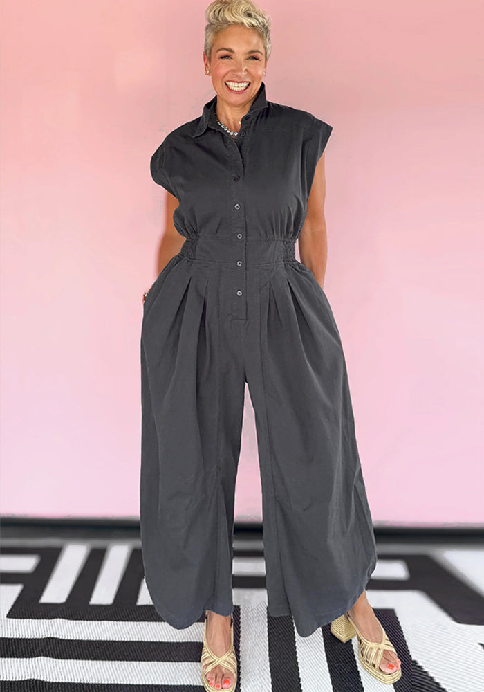 Casual Career Turn-Down Collar Sleeveless Button-Down Cargo Pocket Jumpsuit