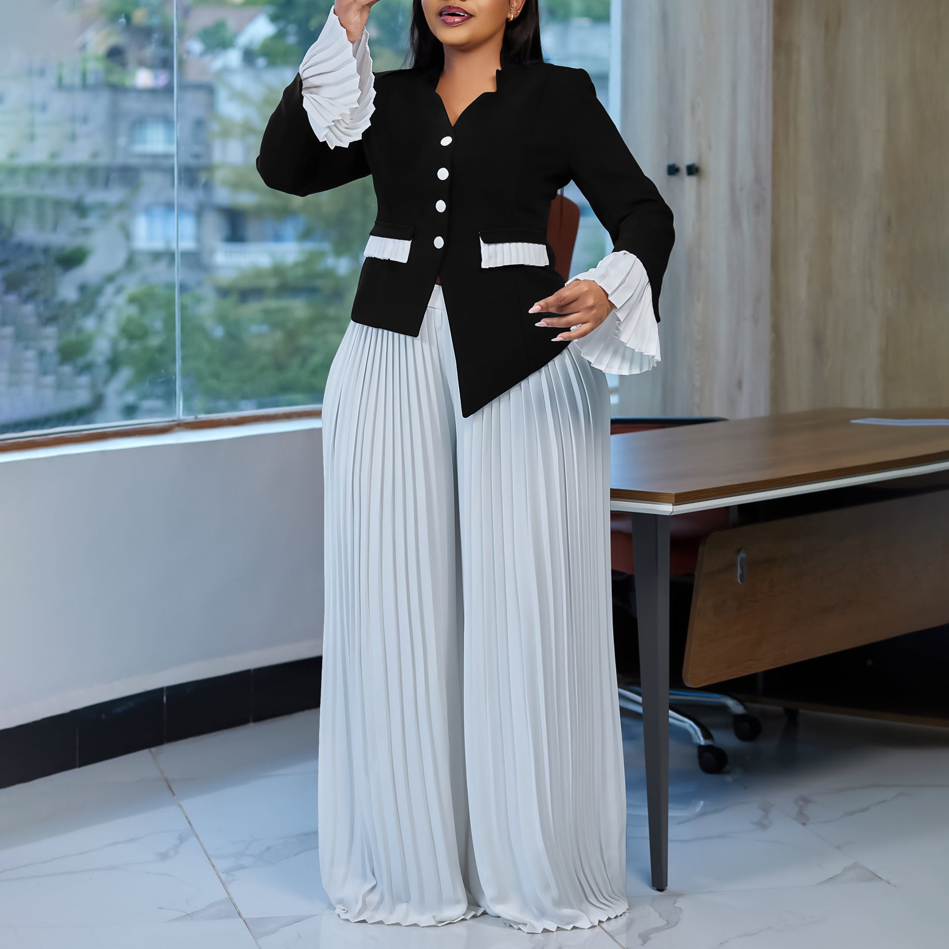 Plus Size Summer Fashion Bell Sleeve Top Pleated Wide-Leg Pants Two-Piece Set 5