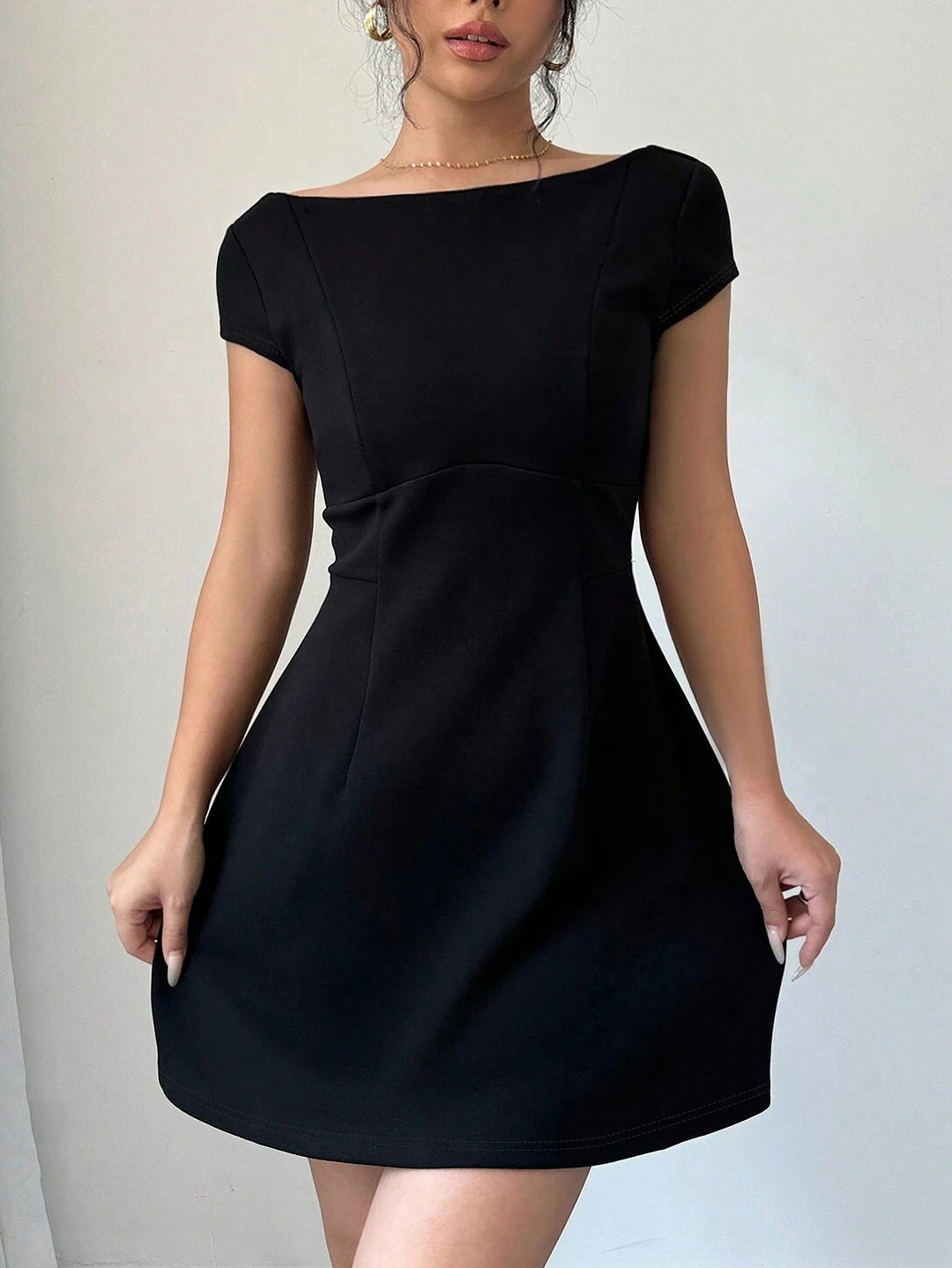 Women Elegant Backless Short Sleeve Dress 5