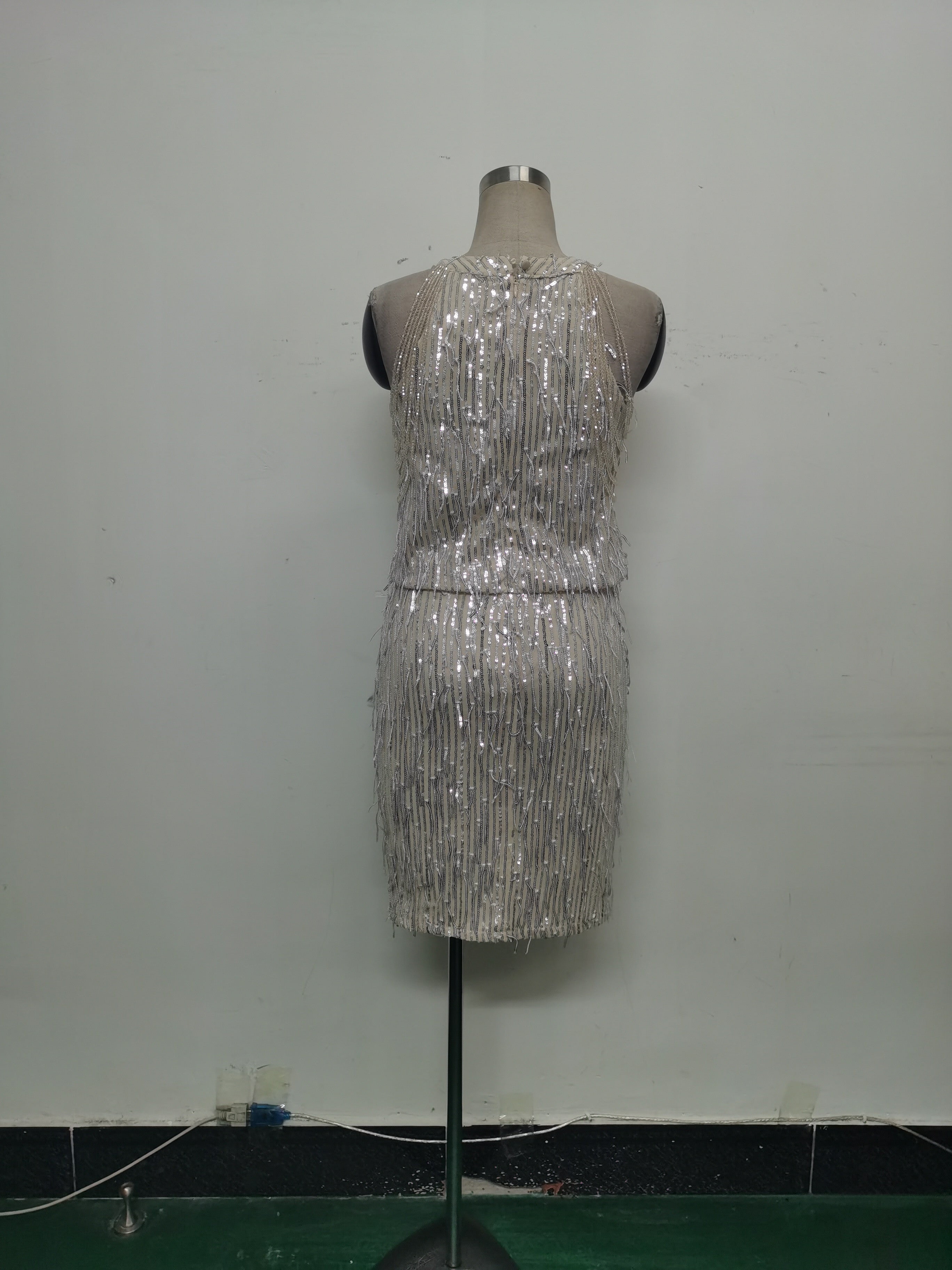 Women Tassel Sequin Halter Neck Beaded Evening Dress 15