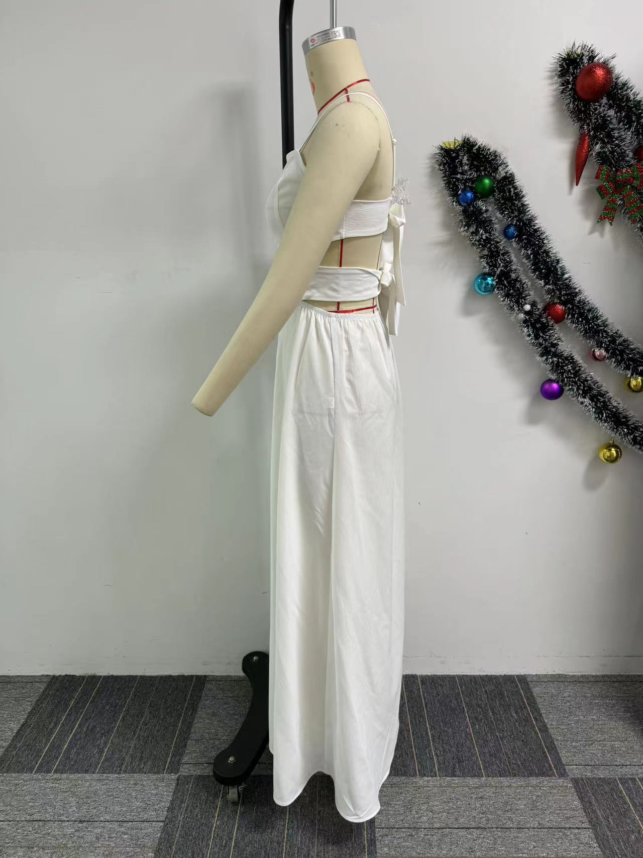 Solid Color Strap Backless Lace-Up Slit Long Dress 9