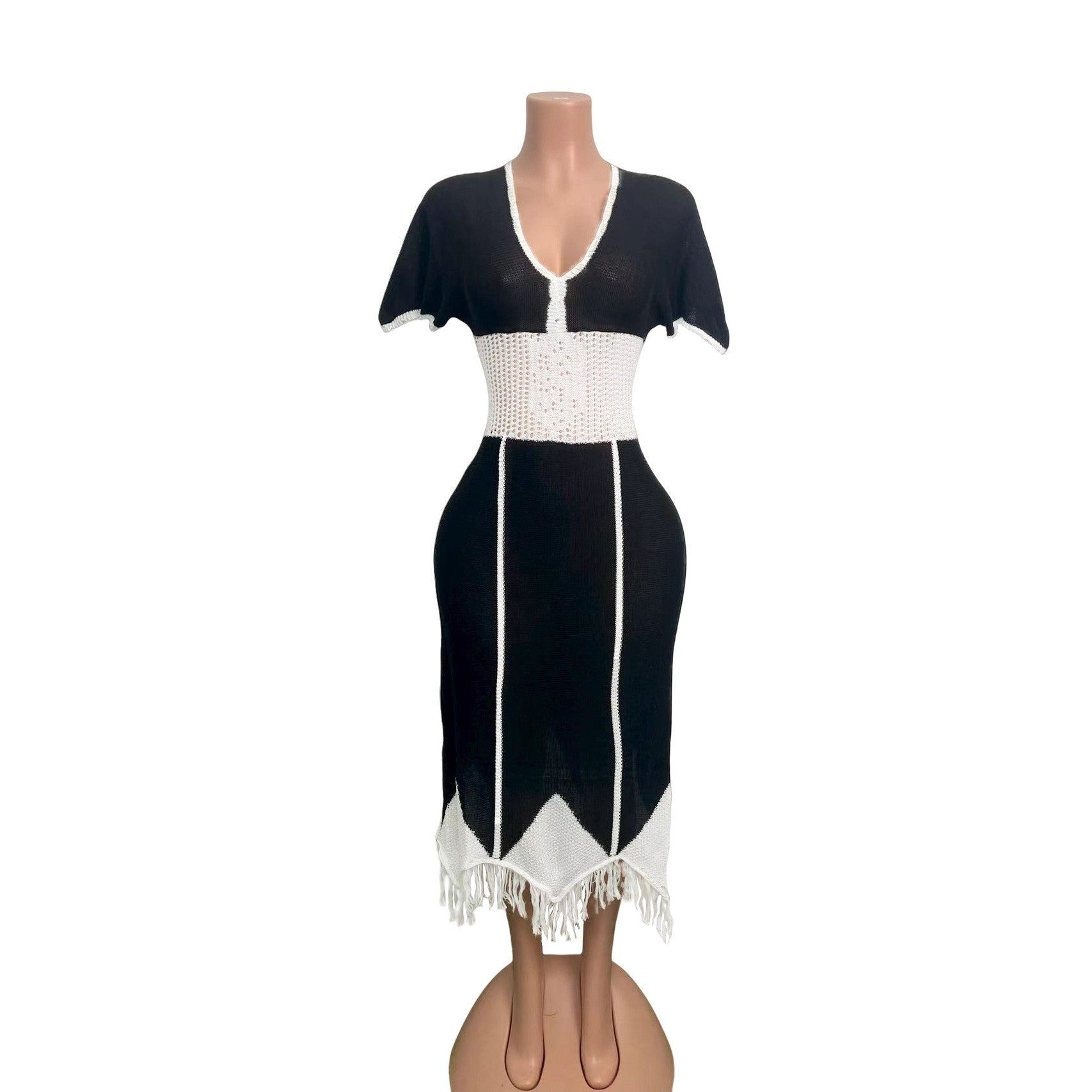 Women V-neck contrasting airy suture knitting dress 11