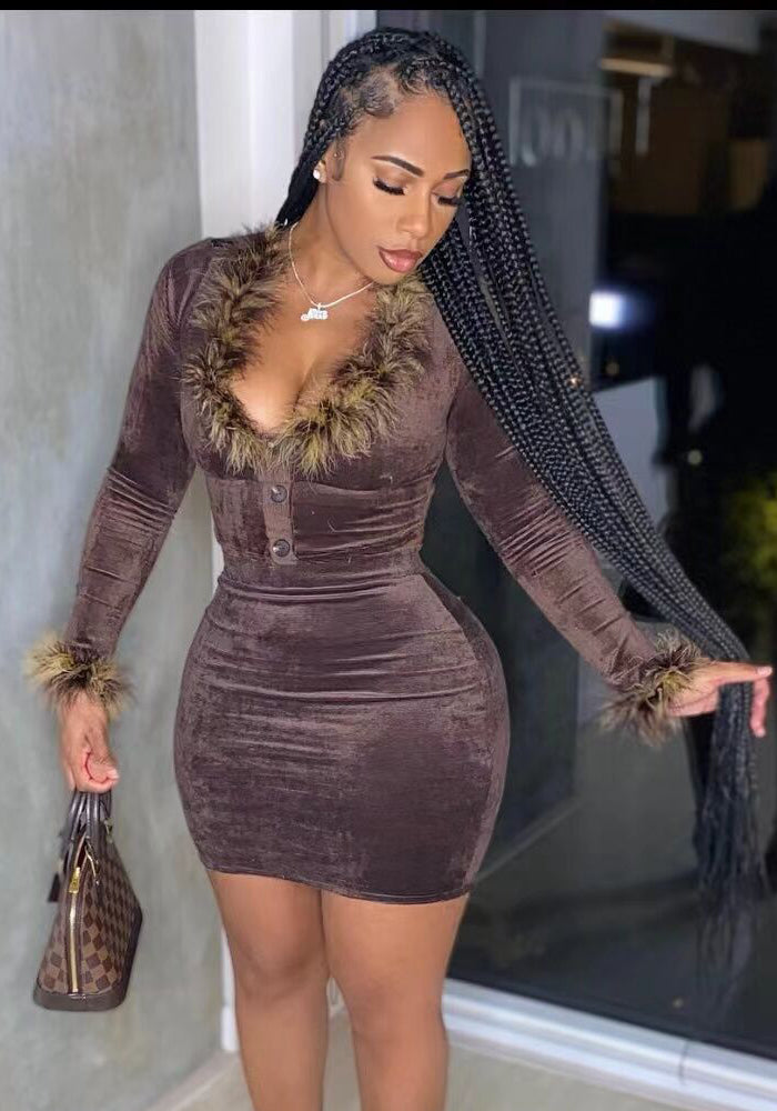 Women'S Autumn/Winter Velvet Fur V-Neck Long Sleeve Slim Fitted Top And Skirt Sexy Two Piece Veet