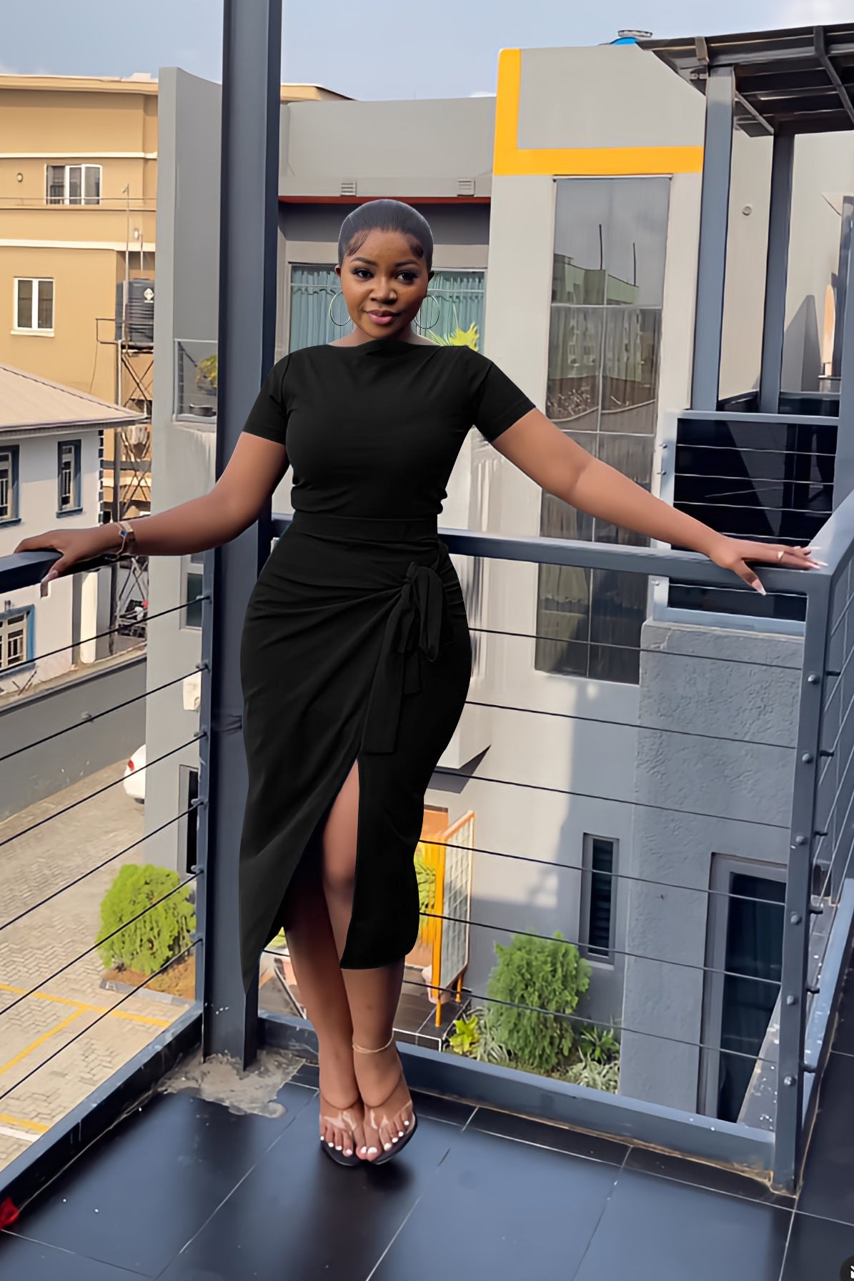 Women Solid T-Shirt and Slit Skirt Two-Piece Set