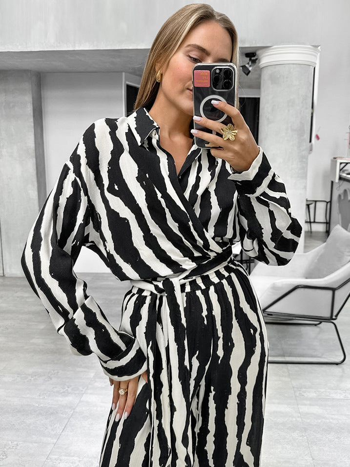 Women autumn and winter striped print long-sleeved top and trousers Two Piece Set 4