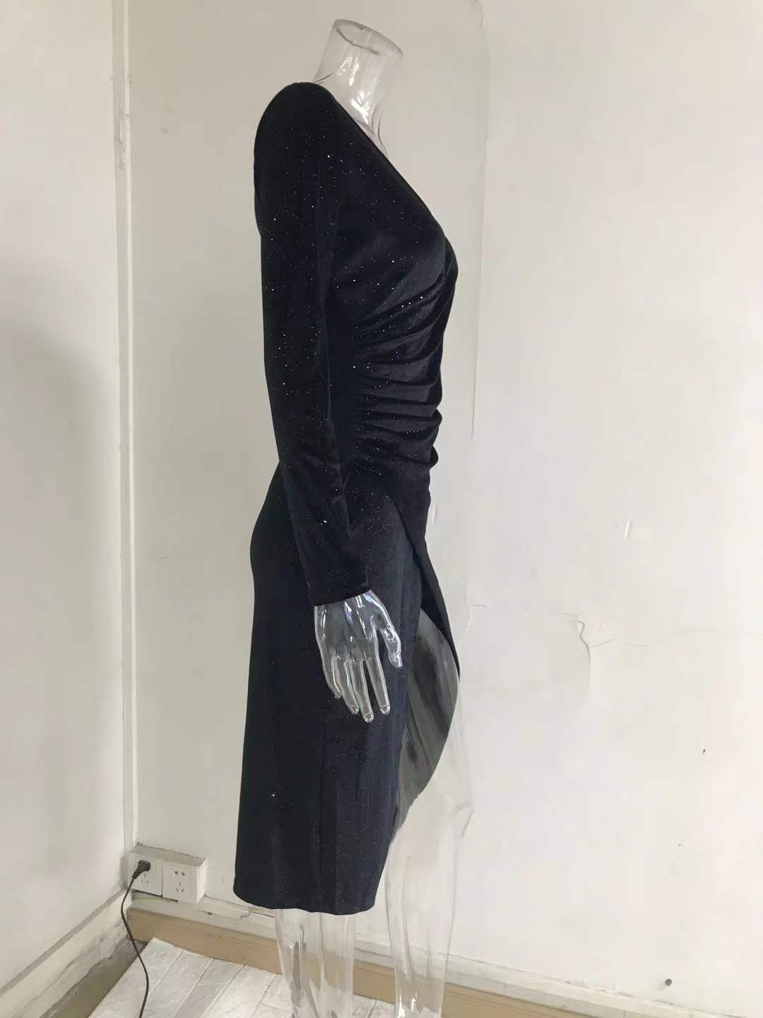 Women Sexy Leg-Exposing Long Sleeve Velvet Dress 24