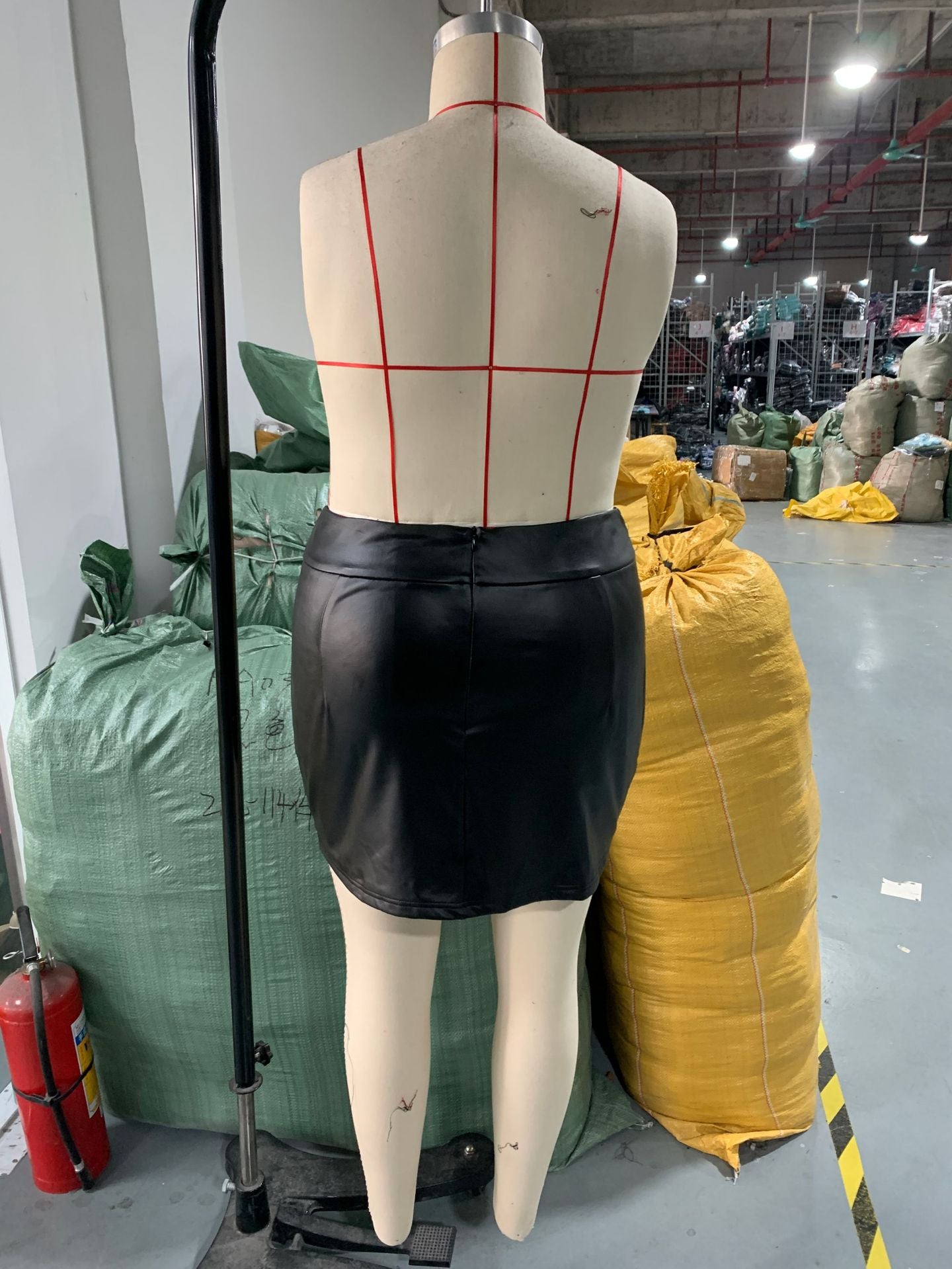 High-Waist Bodycon PU Leather Mini Skirt 5