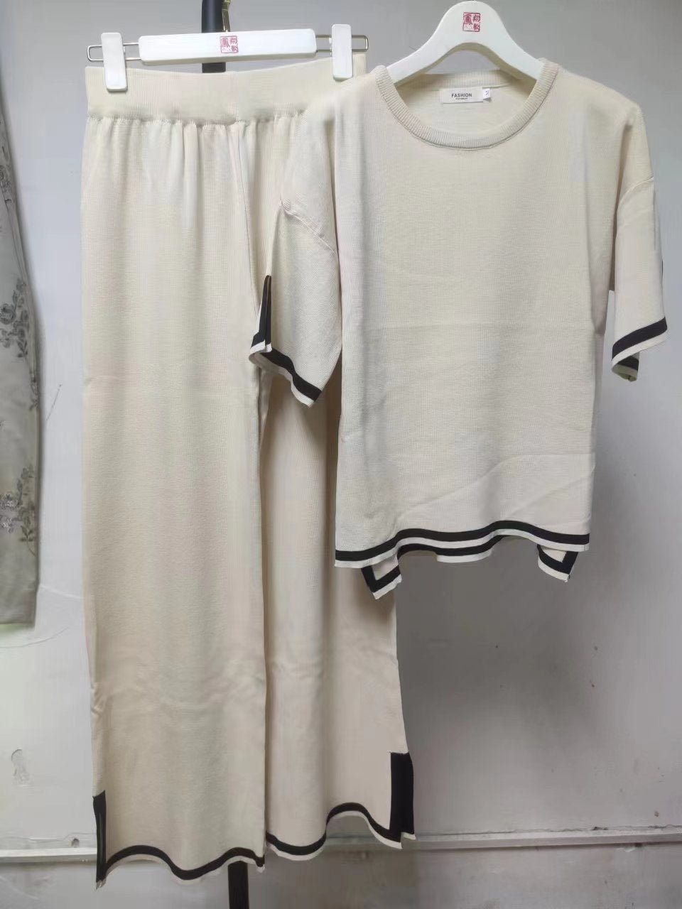 Women summer knitting short-sleeved Topand wide-leg pants two-piece set 26