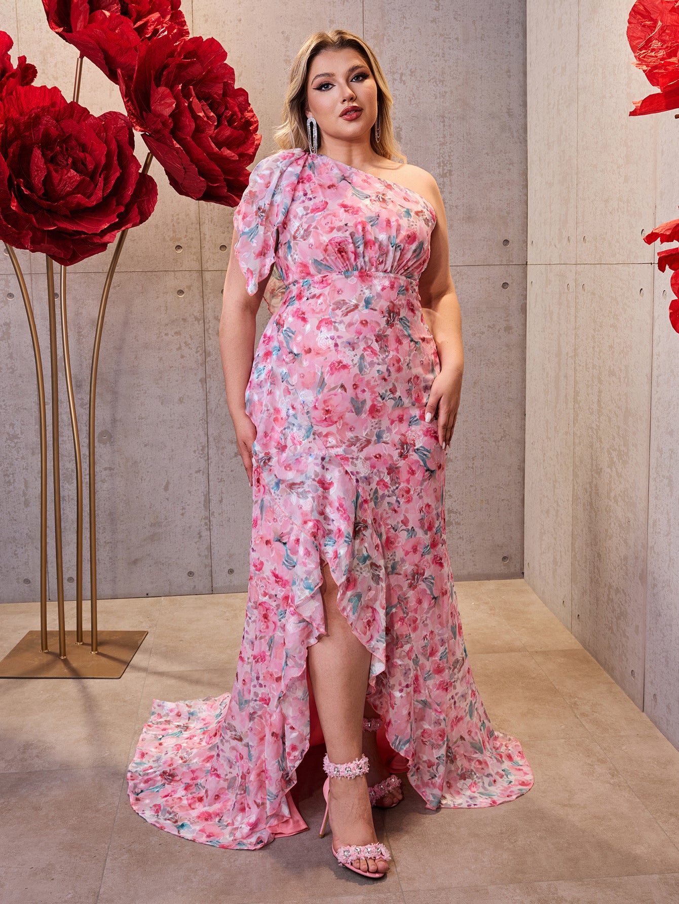 Plus Size Women's One-Shoulder Floral Maxi Dress 9