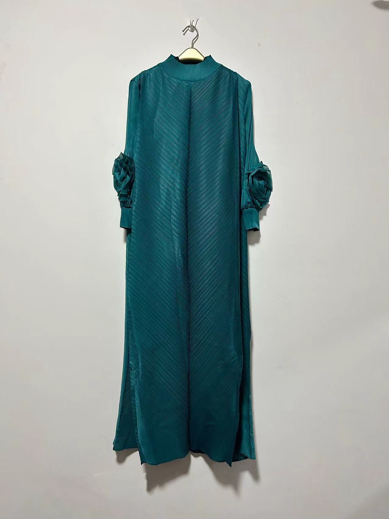 Solid Color Long Sleeve Chic Plus Size Women's Loose Dress 18