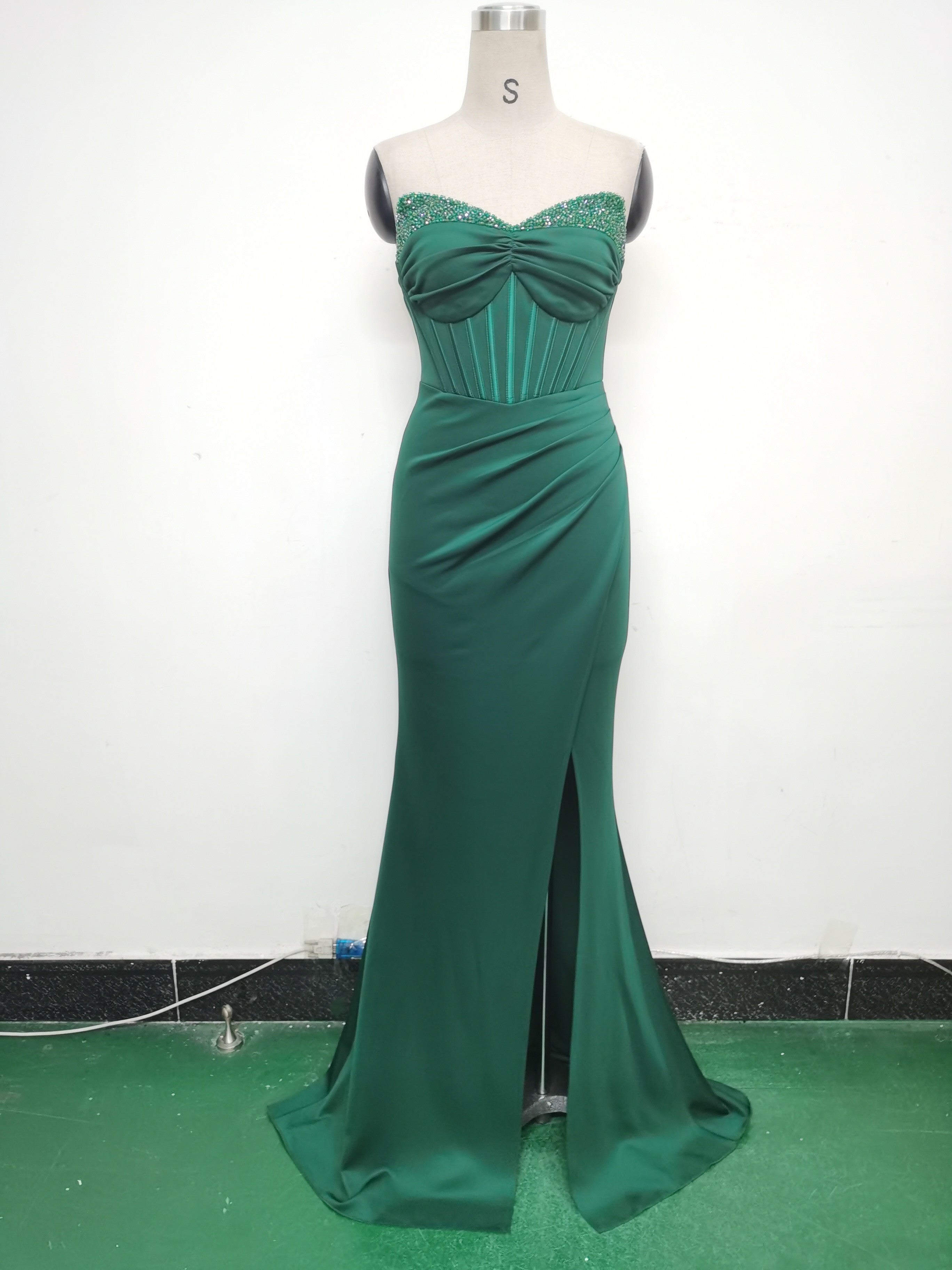 Women Fishbone Vest Beaded Evening Dress 21