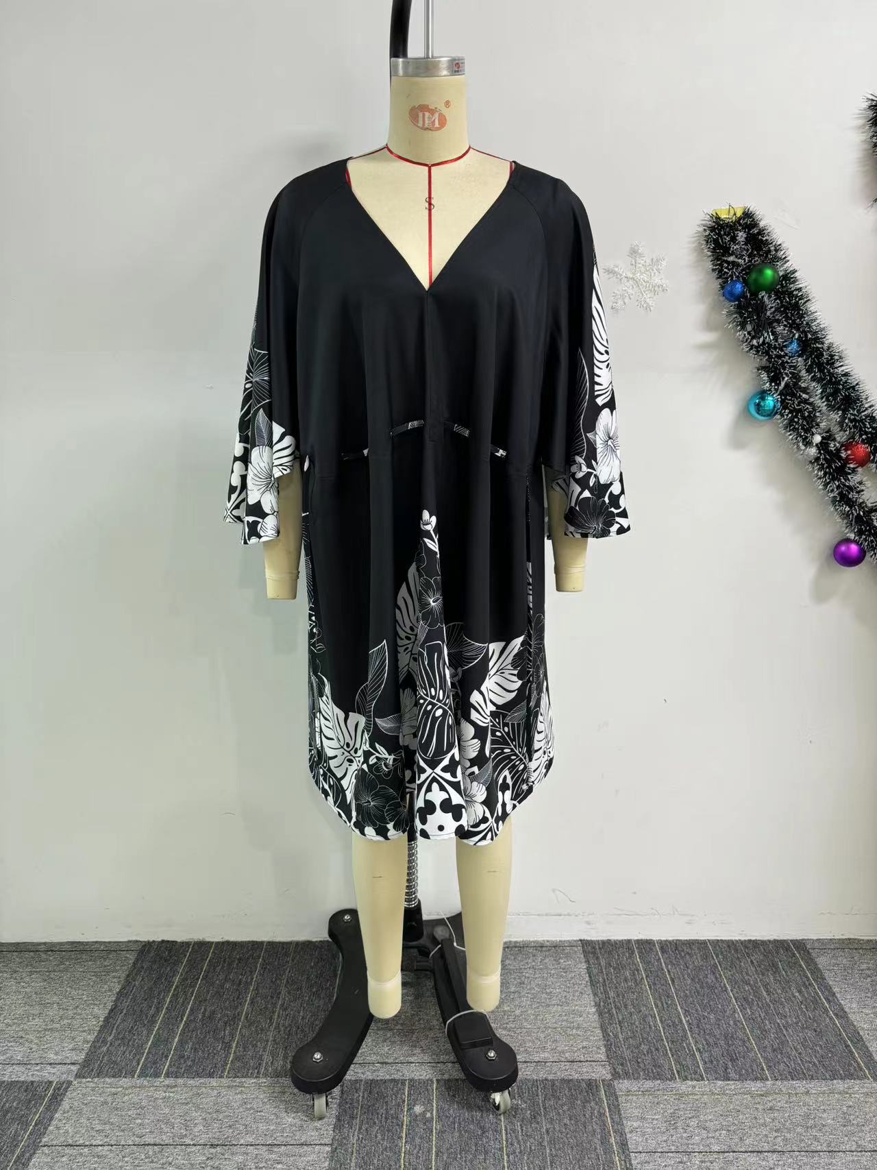 Casual fashion printing Lace-Up v-neck long sleeve dress 9