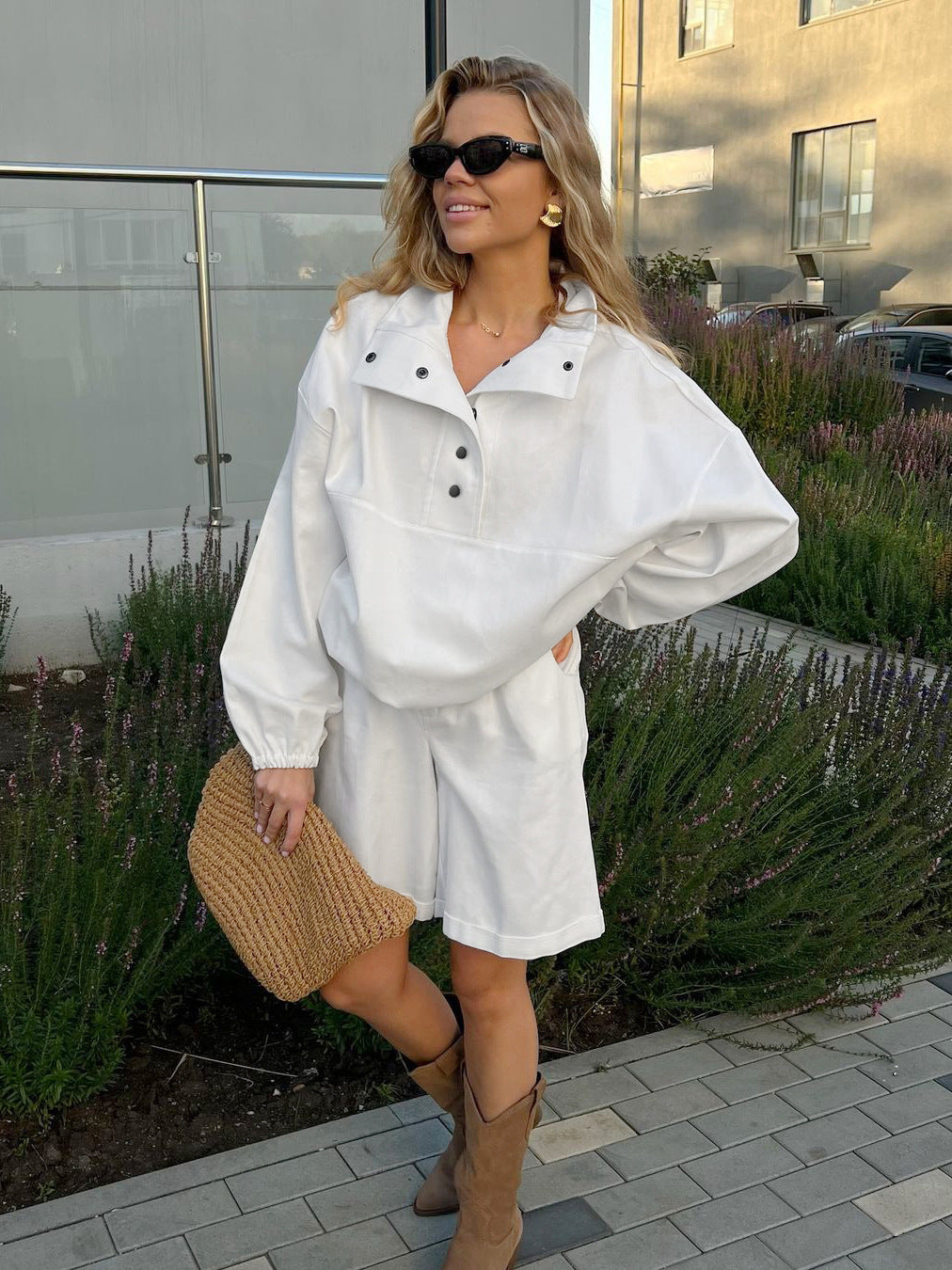 Women Spring and Summer Turndown Clar Lantern Sleeve Top and Shorts Two-piece Set