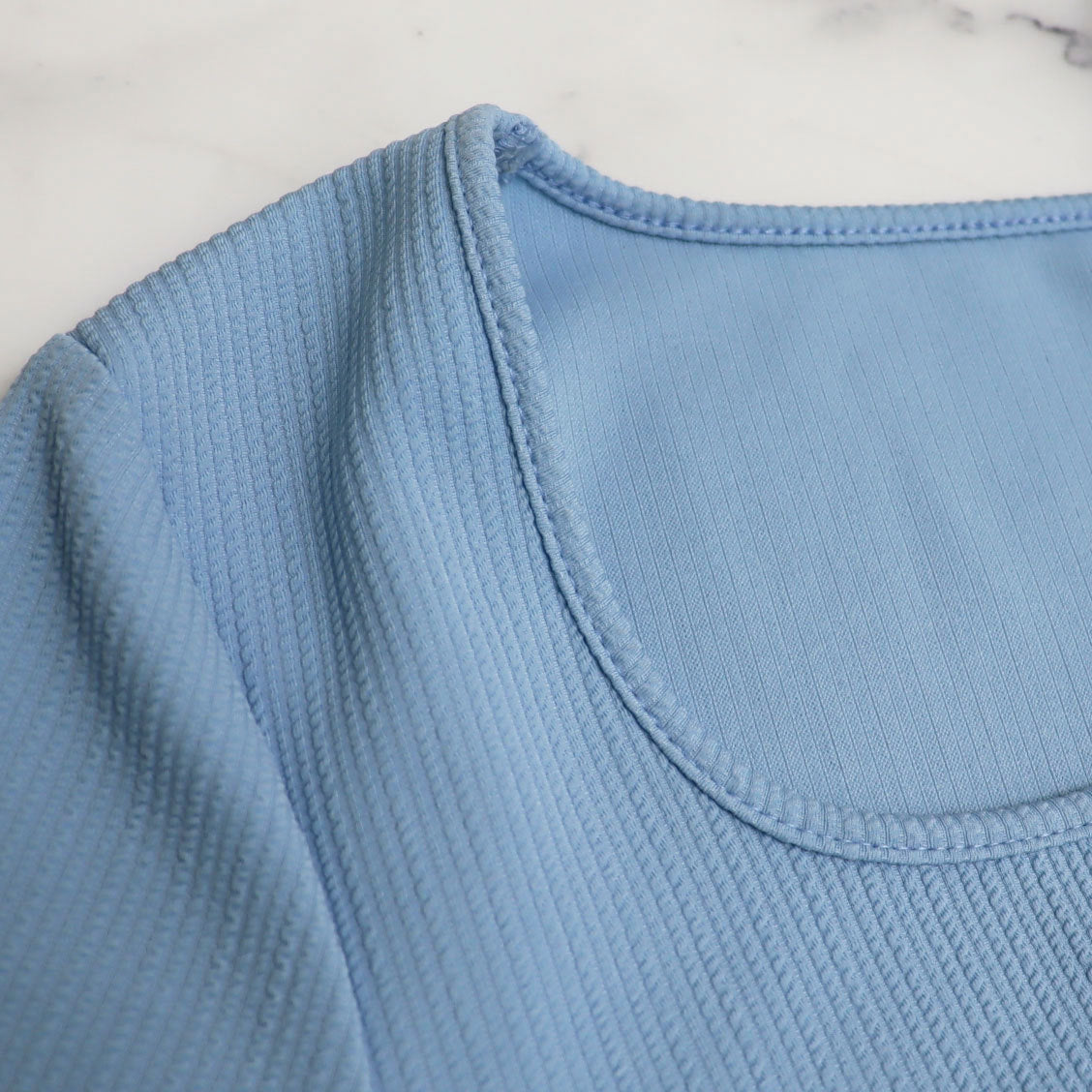 U-neck Tight Fitting short top with high waist and slit Bodycon long skirt autumn and winter two-piece set 34