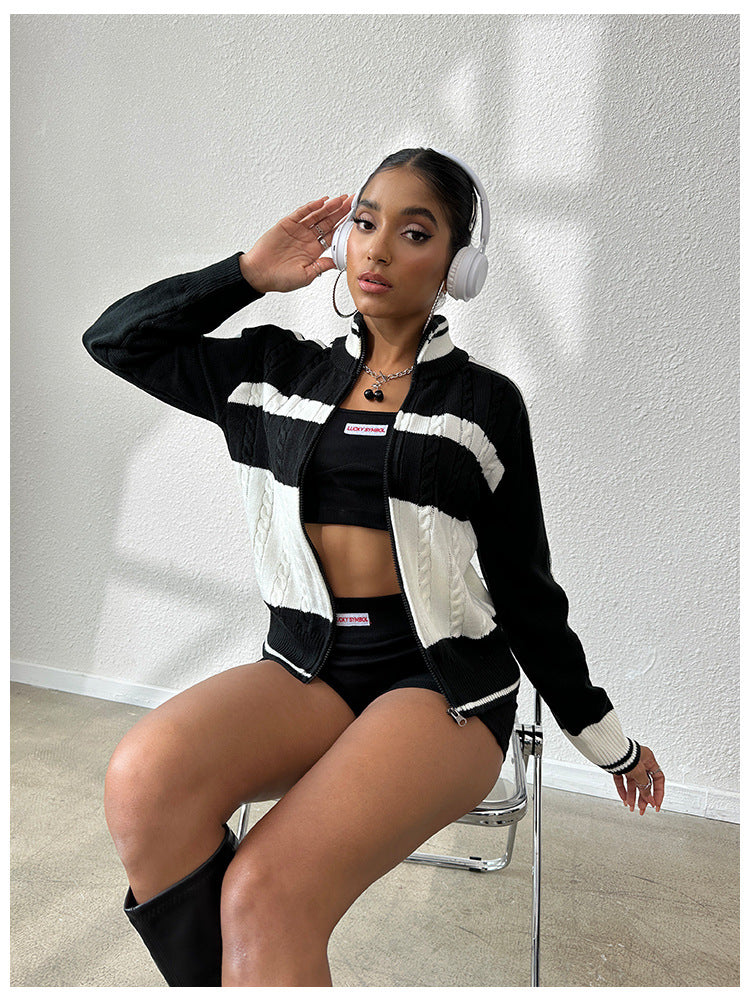 Women autumn and winter sports Casual black and white striped long sleeve sweater 4