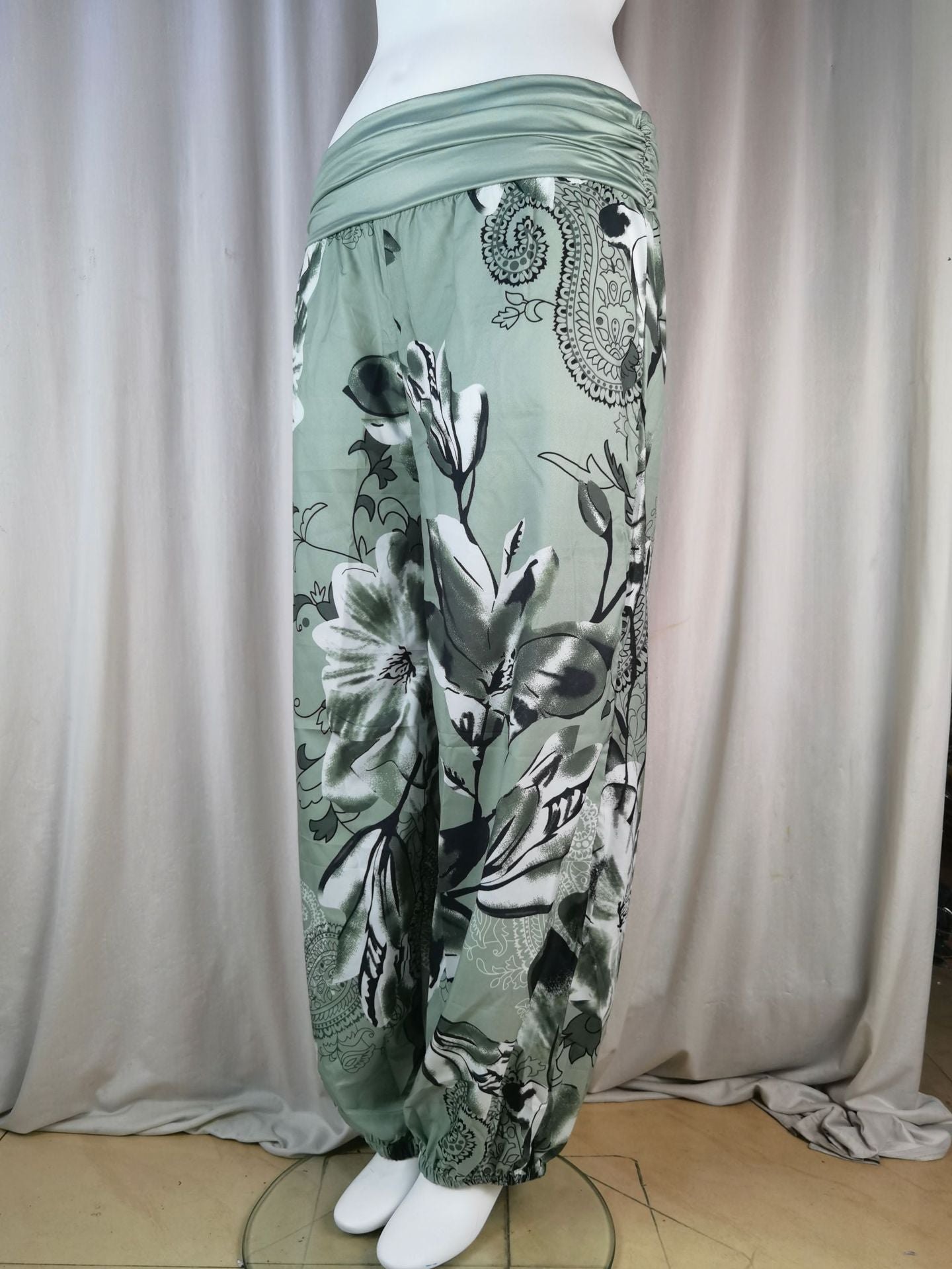 Women Printed Casual Wide-Leg Pants 48