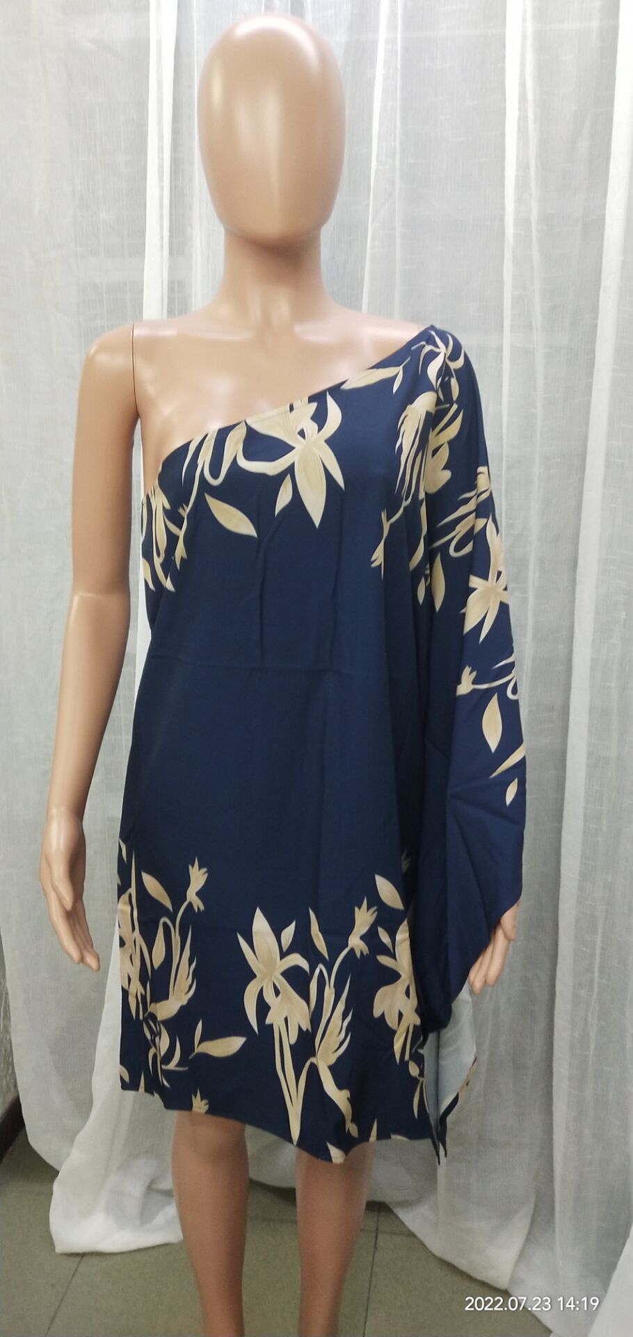 Spring Summer Positioning Print Ombre One Shoulder Casual Dress 21