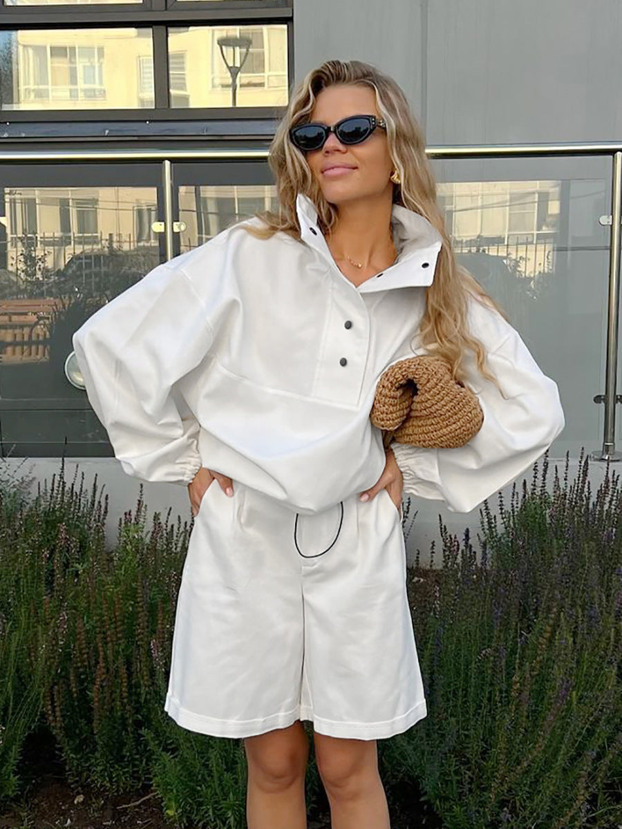 Women Spring and Summer Turndown Clar Lantern Sleeve Top and Shorts Two-piece Set 3