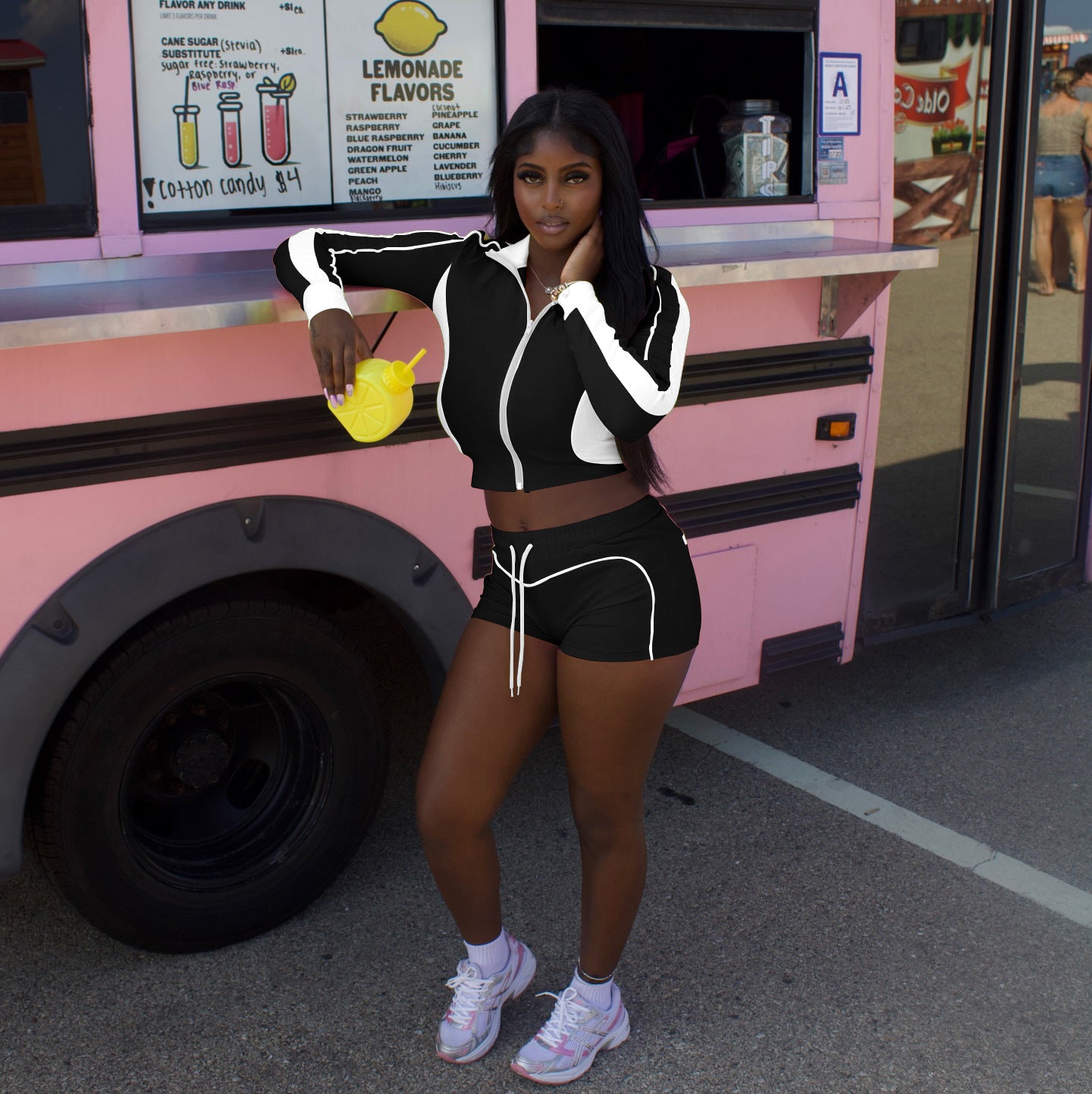 Women Summer Contrast Color Patchwork Long Sleeve Top and Shorts Sports Two-piece Set 9