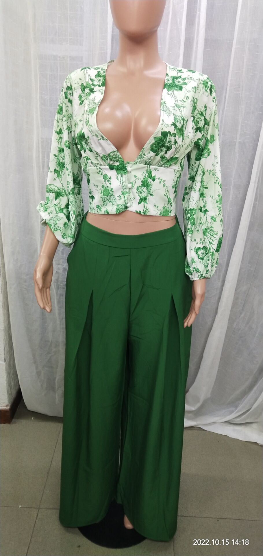 Autumn V-Neck Women'S Puff Sleeve Print Top Wide Leg Pants Fashion Two Piece Set 15