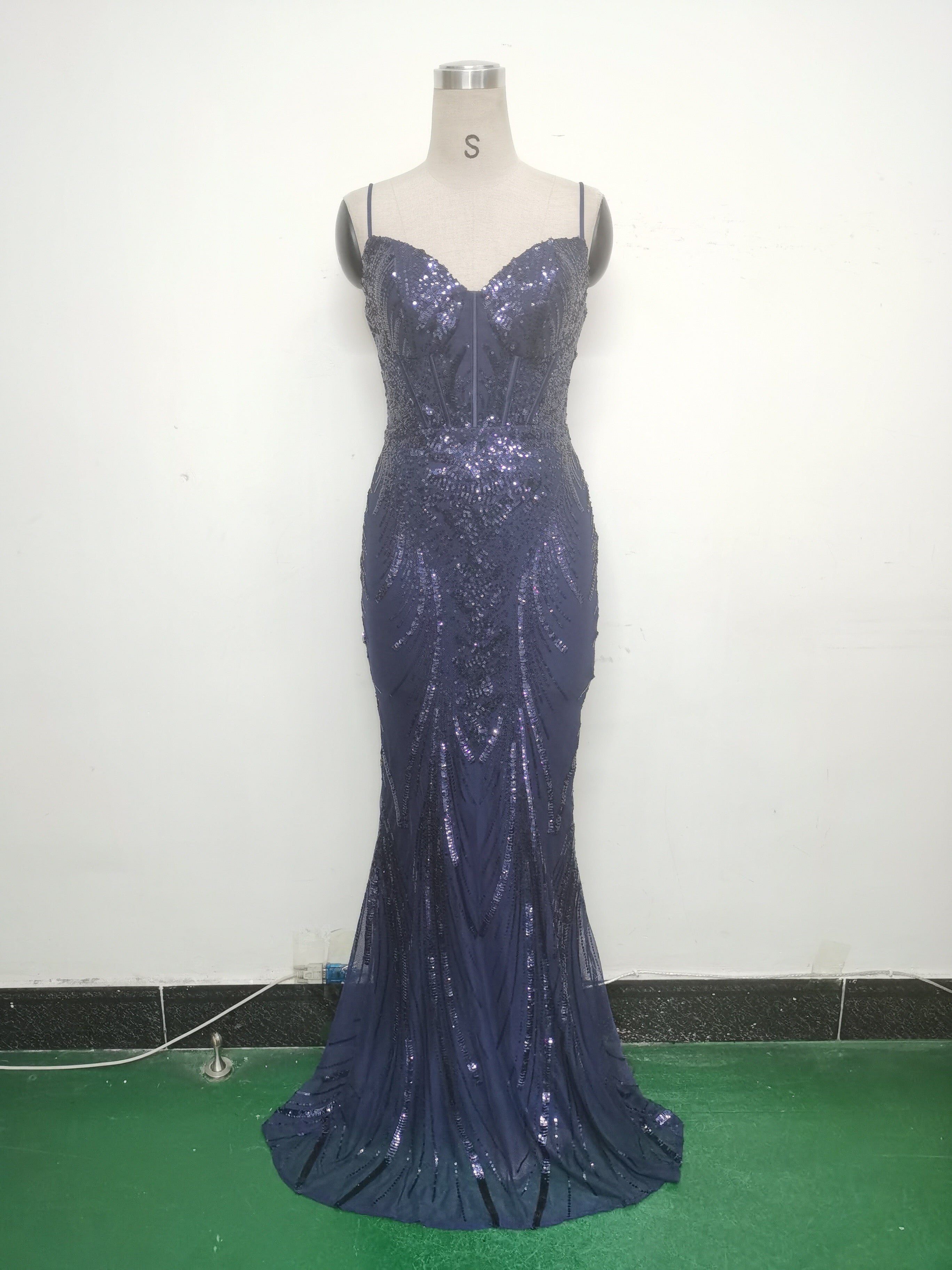 Women Fishbone Sequin Positioning Flower Evening Dress 34