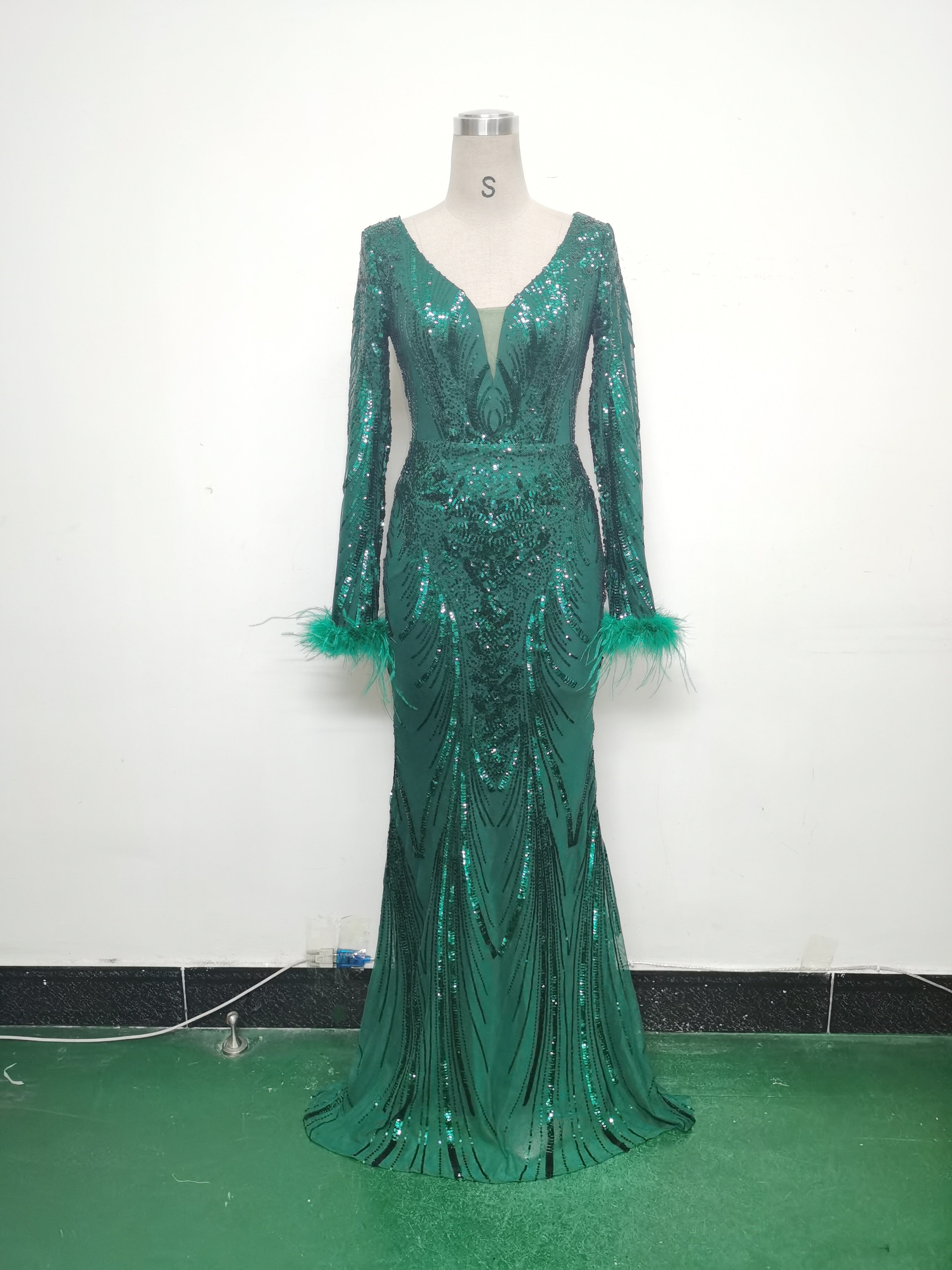 Women Positioning Flower Ostrich Feather Evening Dress 30