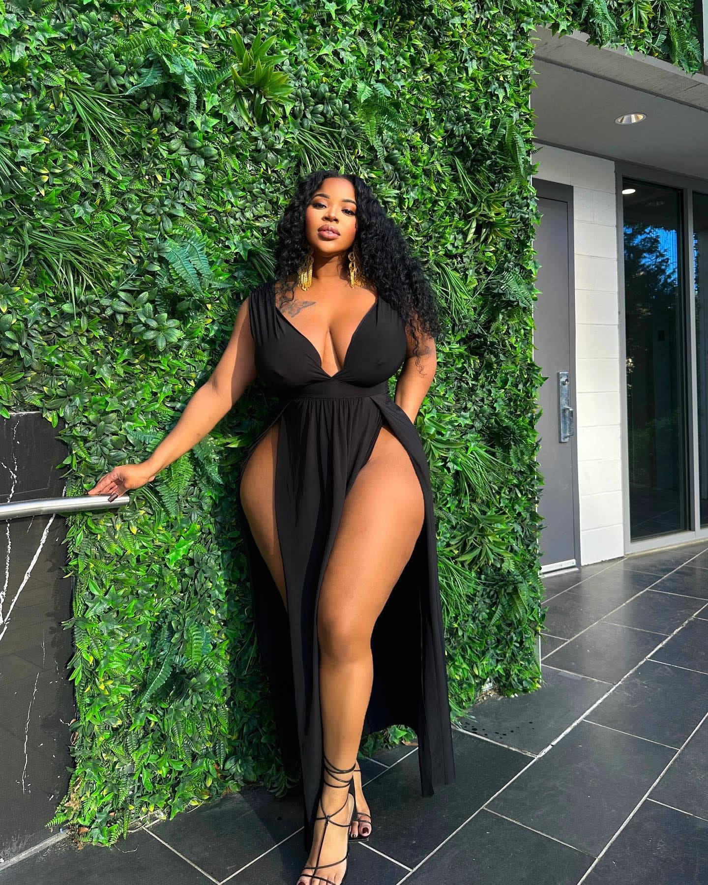 Plus Size Solid Color Sexy Dress Slit Maxi Dress 4