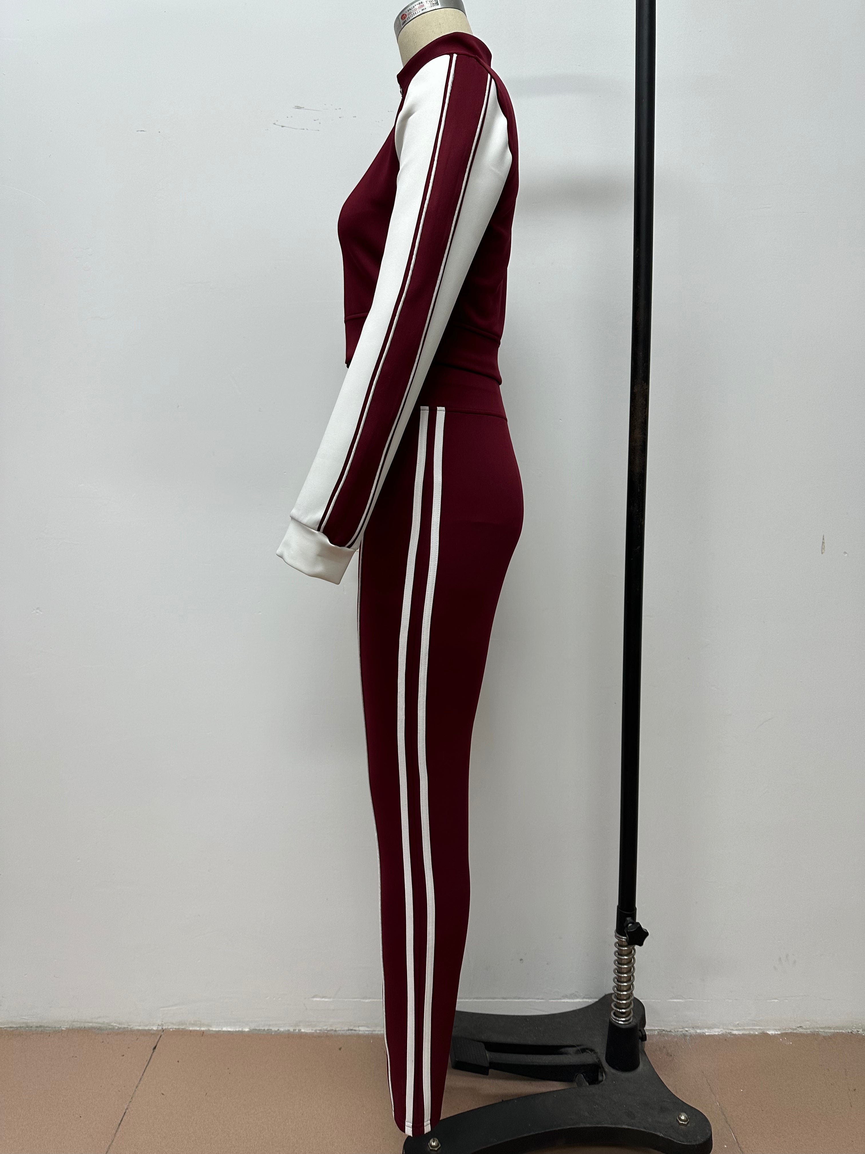 Fashionable Contrast Crop Sports Casual Two Piece Pants Set 6