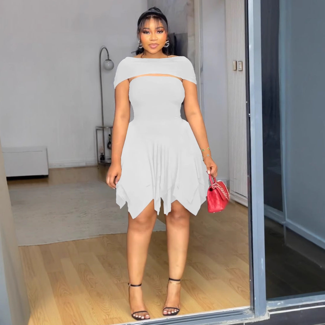 Women Elegant Irregular Strapless Dress 5