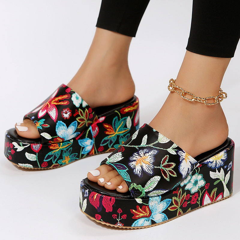 Women Summer Outdoor Wear Platform Print Flip Flops