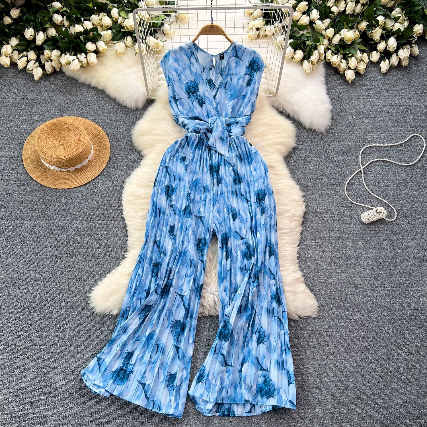 Women Holidays Sleeveless V-neck Lace-Up Printed Wide Leg Pleated Jumpsuit 4