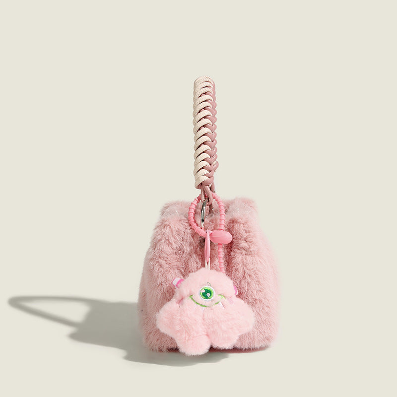 Women hand-held furry bag Furry shoulder bag 4