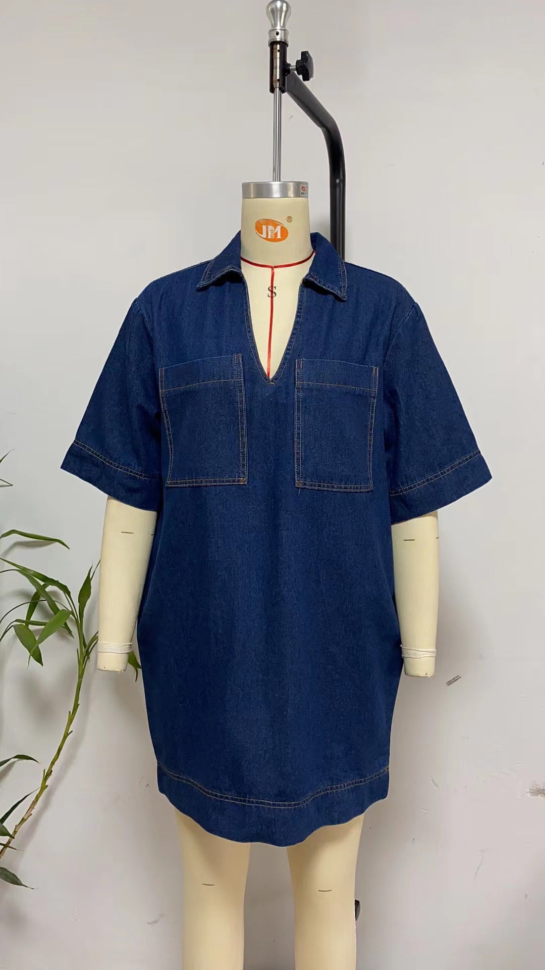 WomenŸ??s Turn-Down Collar Short-Sleeve Loose Denim Dress 12