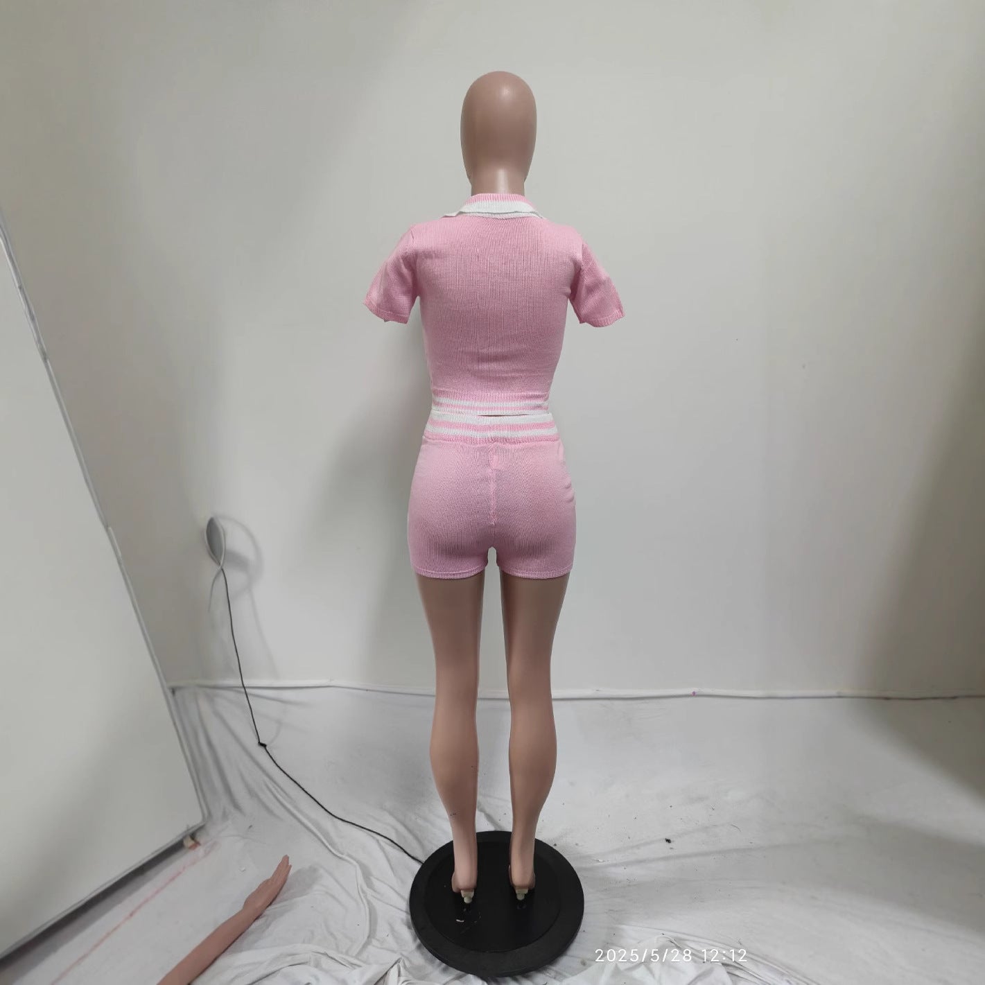 Women Sexy Short-Sleeved Top and Shorts Sweater Two-Piece Set 5