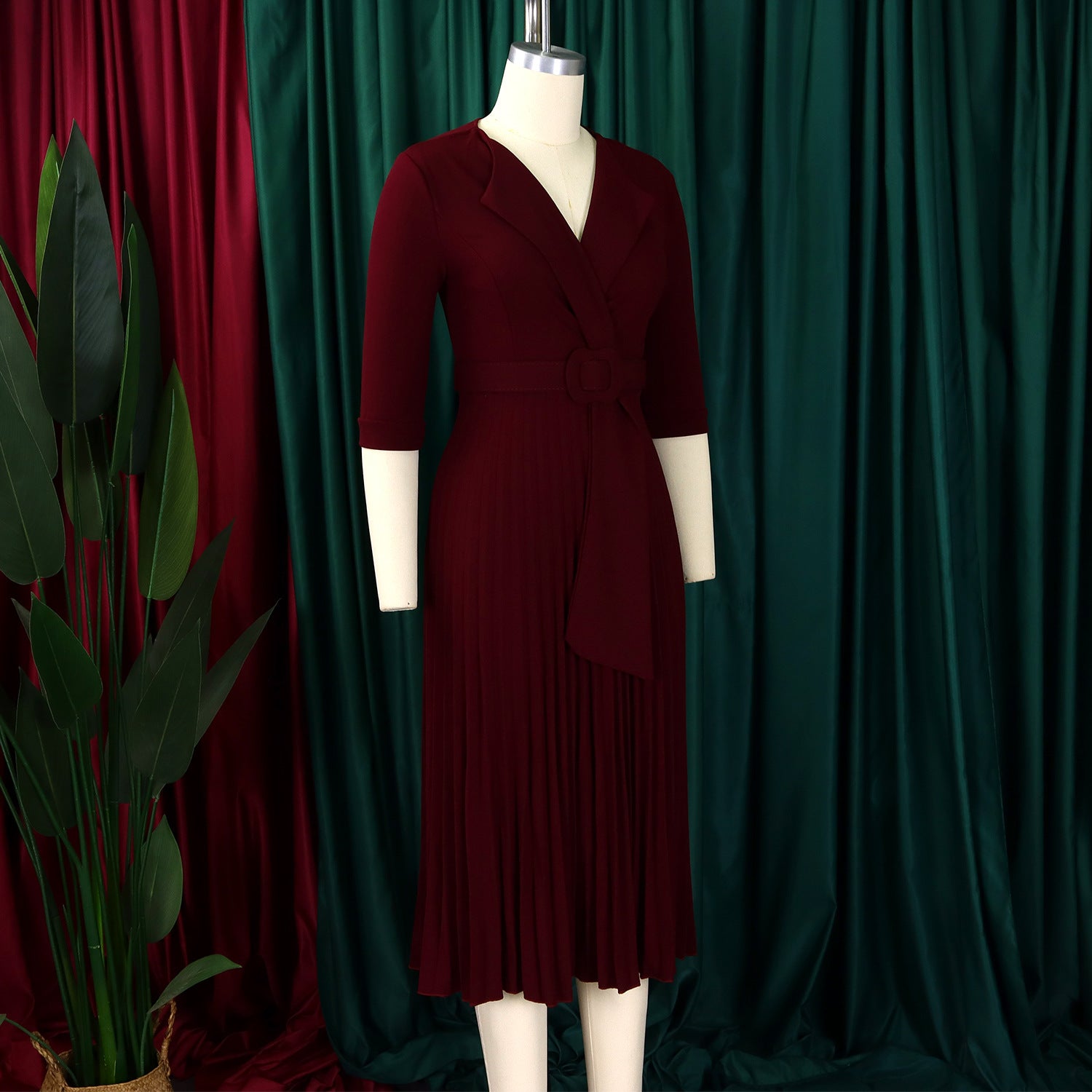 African Women Turndown Collar Lace-Up Pleated Dress 27