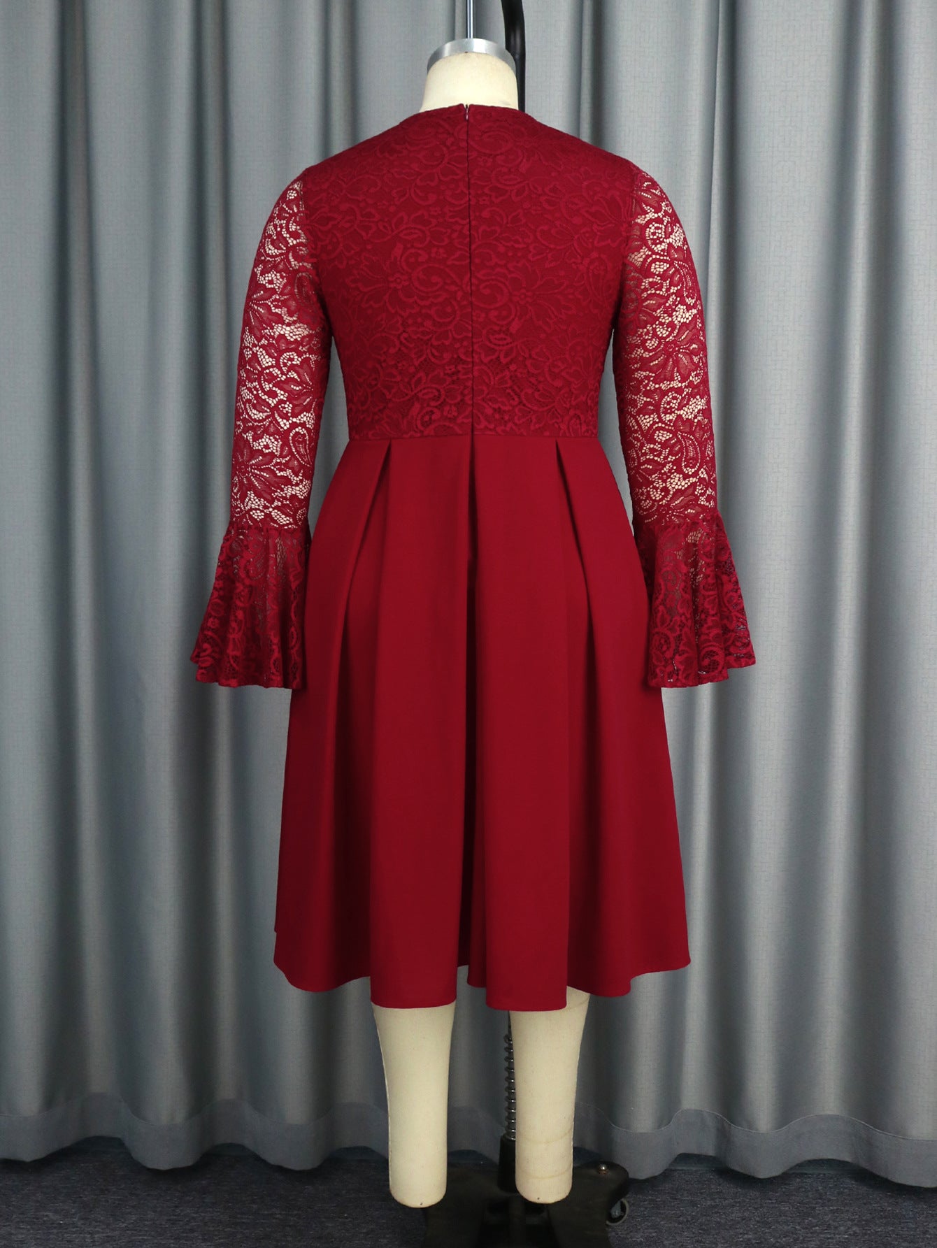 Lace Patchwork Bell Bottom Sleeve High Waist Plus Size Women's Party Dress 6