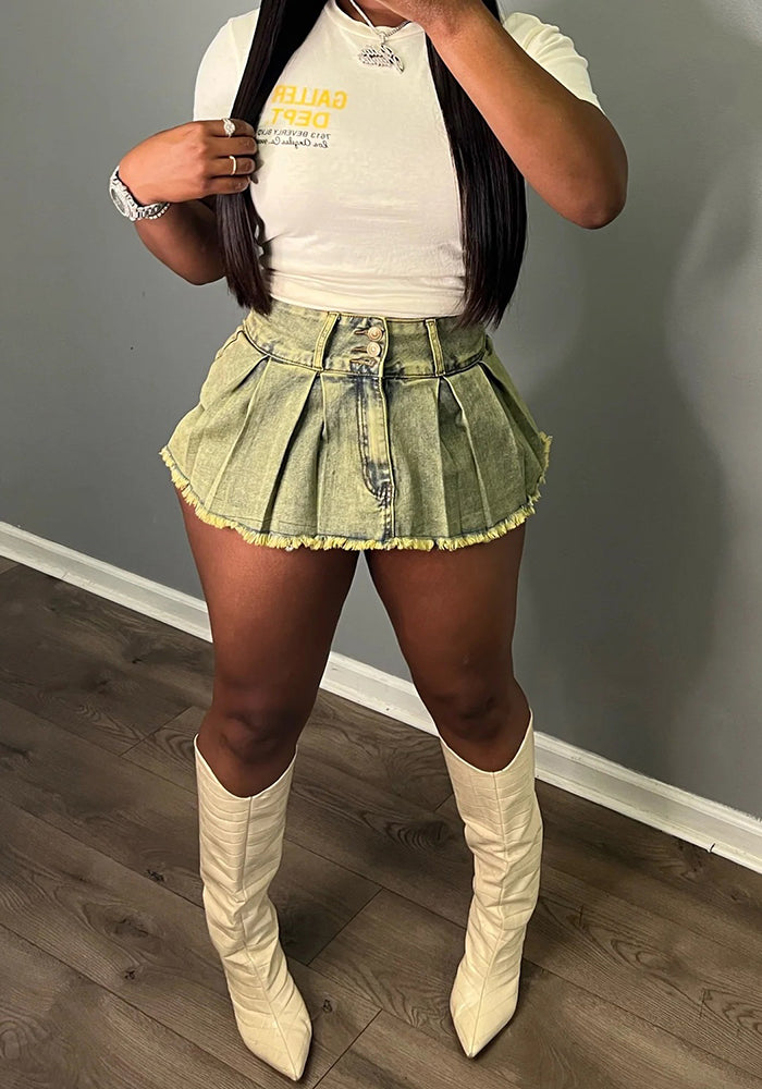 Women's Vintage Wash Stretch Denim Shorts 8